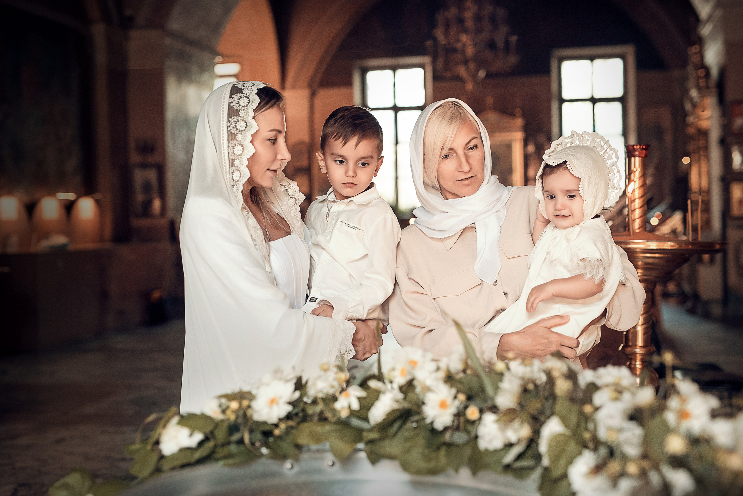 Фотосъемка крещения ребенка в Москве