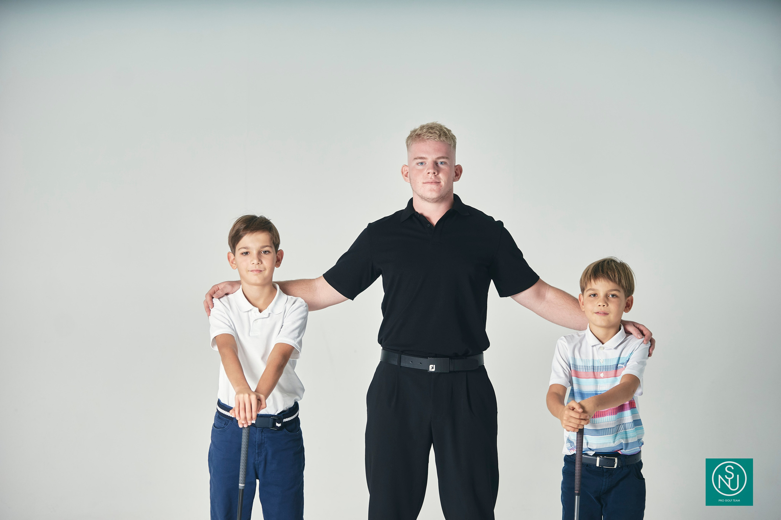 NSU съемка команды 2024. Академия гольфа NSU в Москве. Тренировки по гольфу для детей и взрослых, тренировки для новичков