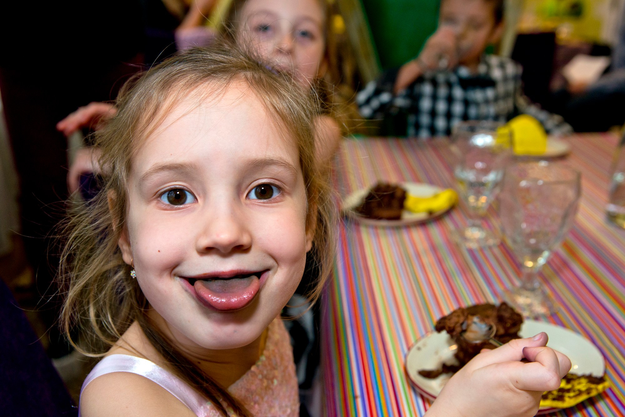 Детский праздник. Anzhina1.wfolio.pro