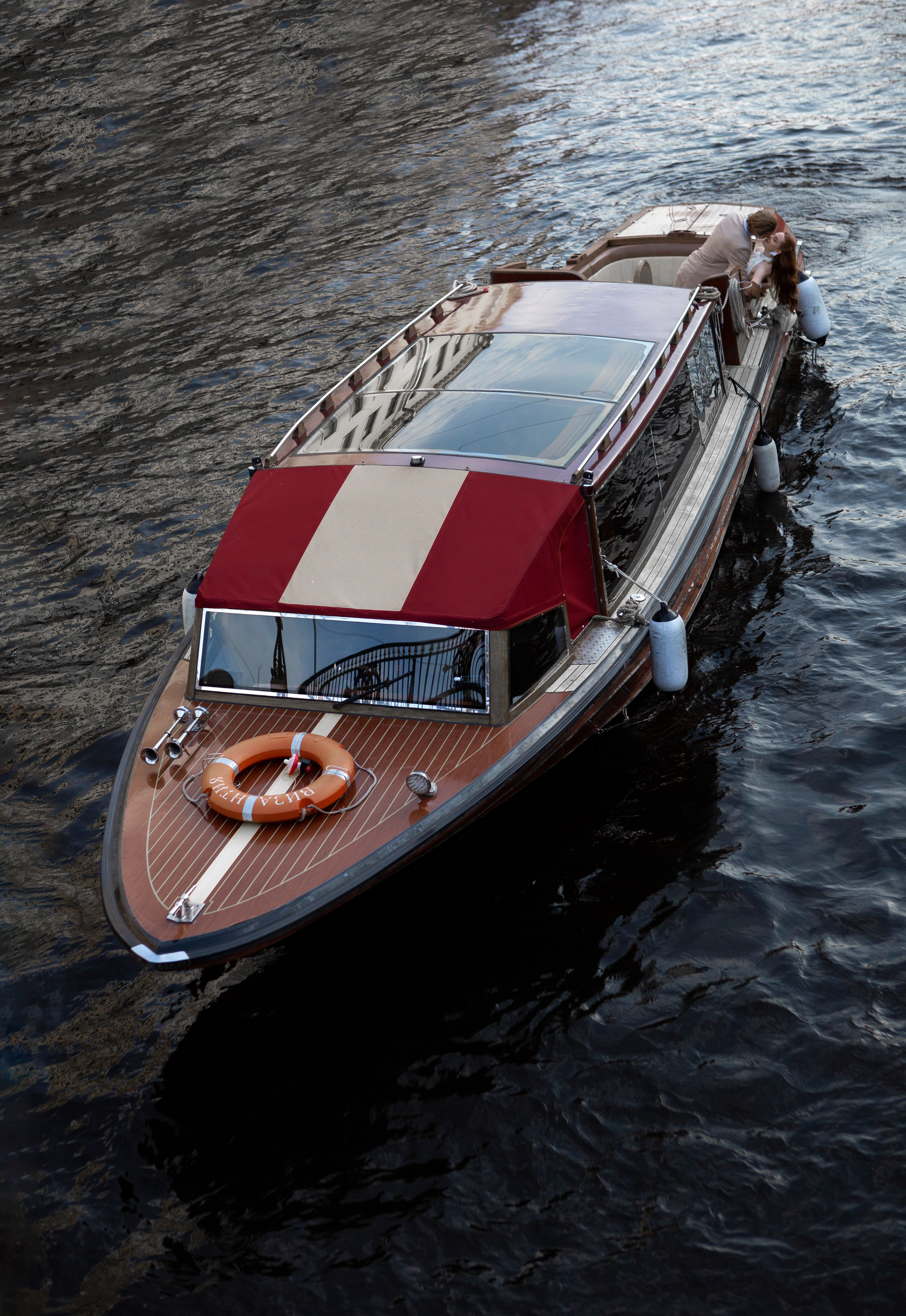 Диана и Сава на яхте. Фотограф Лесозаводск/Хабаровск