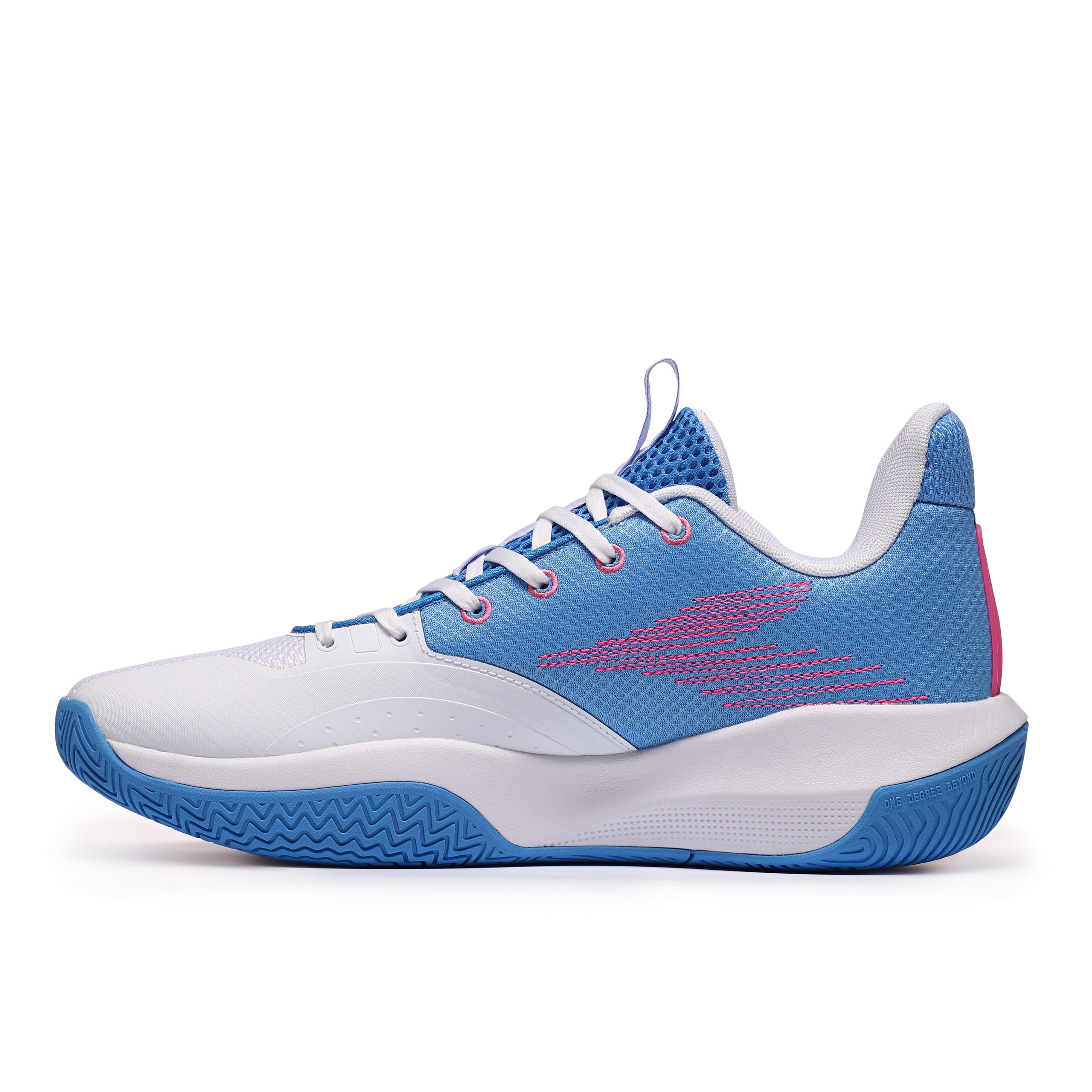 фотосъемка аксессуаров, дизайнерские вещи, обувь, предметная фотосъемка, неделя моды Москва, обтравка, обтравки, предметная ретушь, фэшн одежда, фотсъемка дорогой одежды в Москве. фотосъемка для брендов, фотосъемка для сайта, фотосъемка для маркетплейсов. спортивная обувь, туфли, сапоги, ботфорты