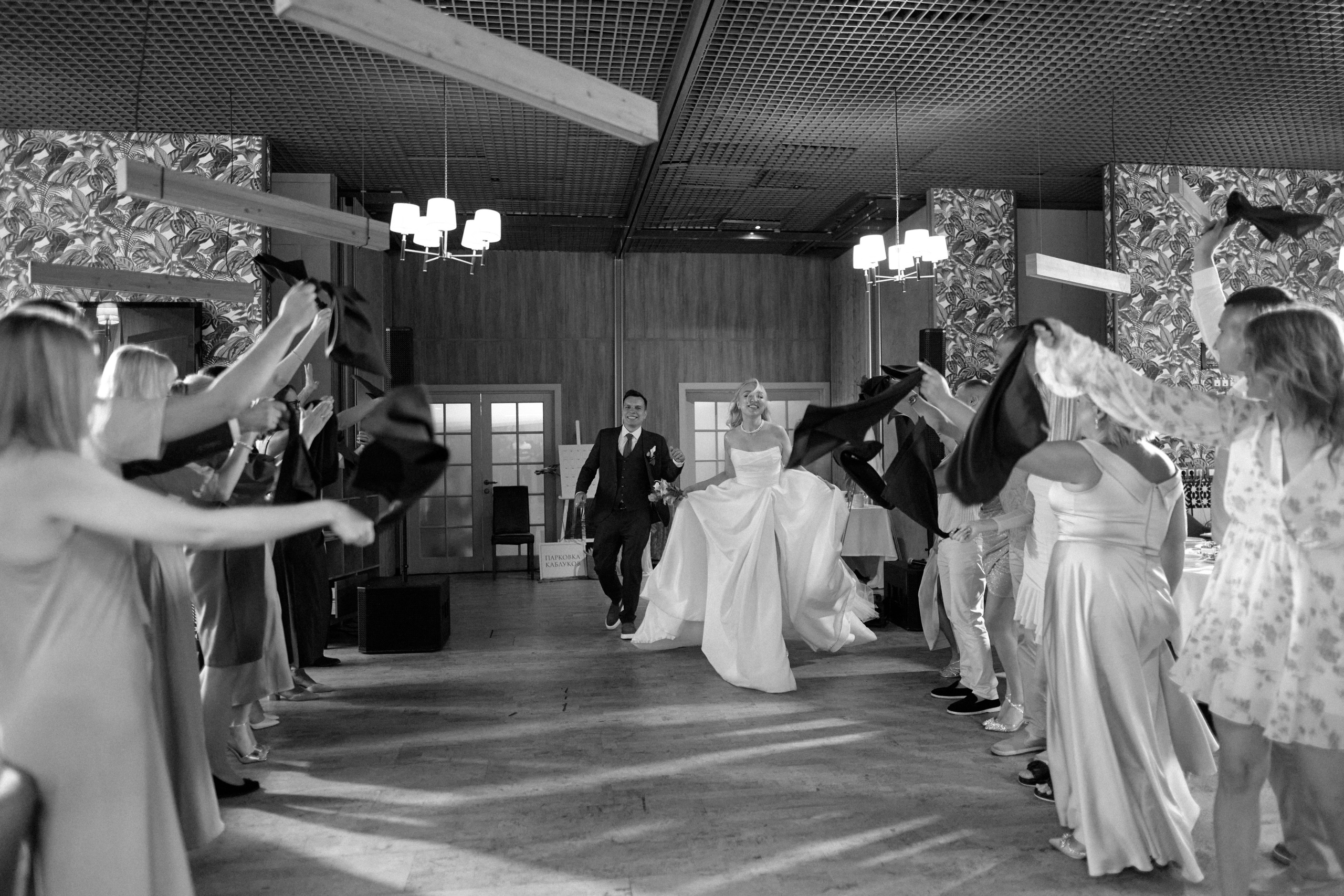 Роман & Арина. Сестры Карабаза. Фотографы и ретушеры в Москве и Санкт-Петербурге