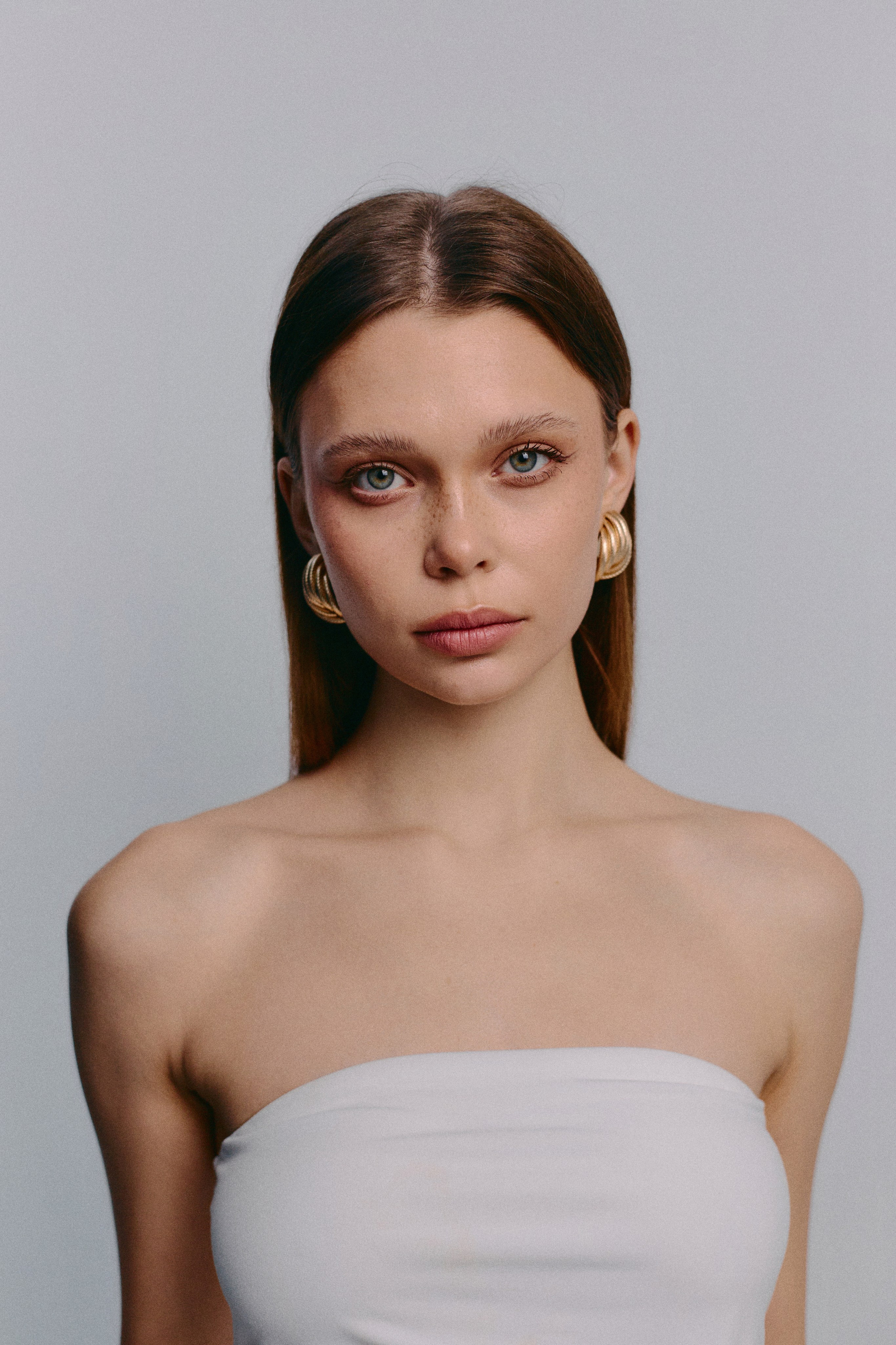 ЖЕНСКИЙ ПОРТРЕТ. Портретный фотограф в Екатеринбурге Имангалиев Болат