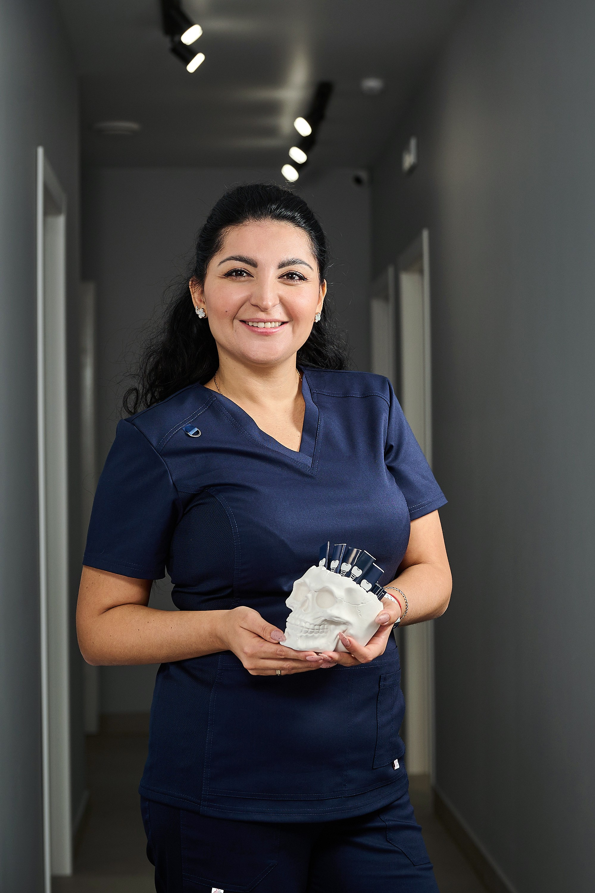 Бизнес-портрет, коллективы, профессии. Выпускные альбомы. Предметная и контент съёмка. Фотостудия Klass