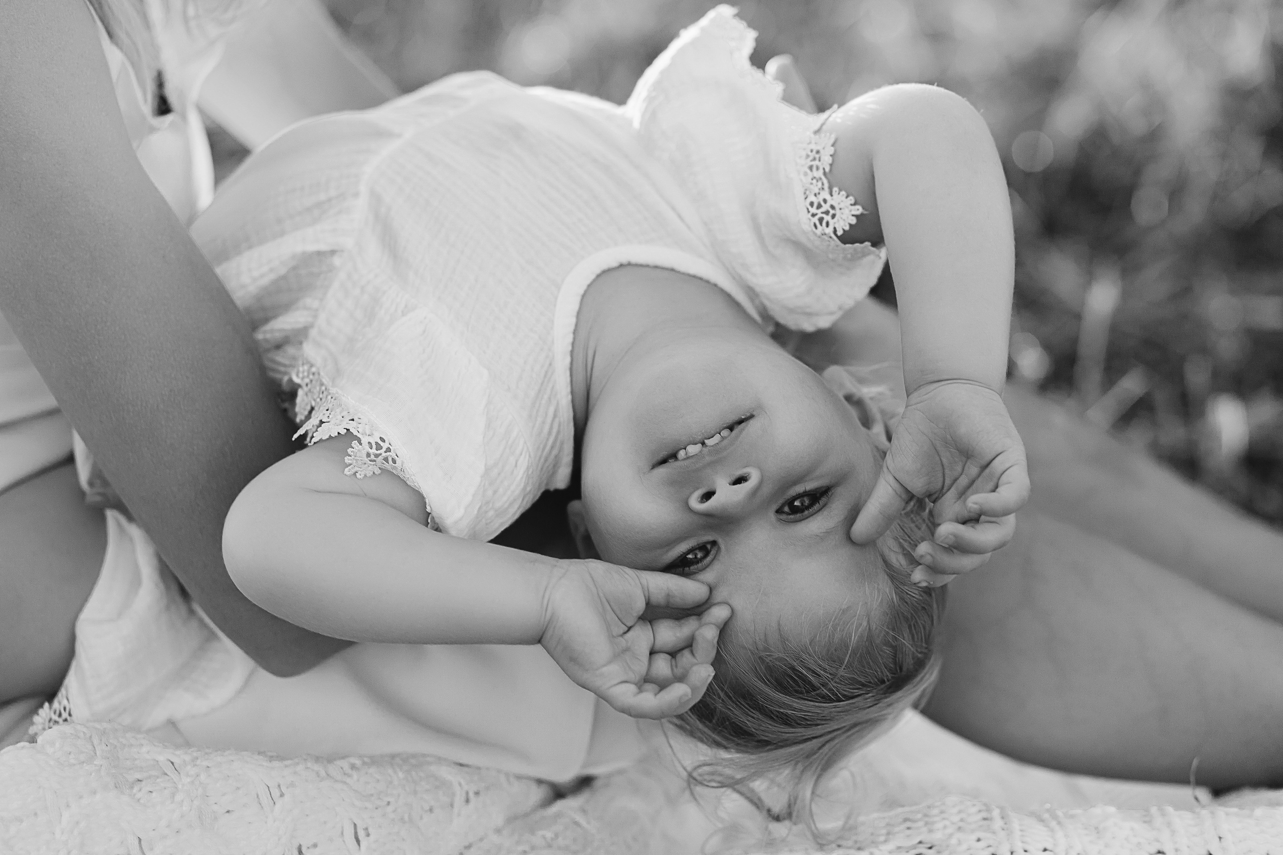 Фотосессия в поле со стогами. Семейный и женский фотограф в Москве Надежда Воробьева