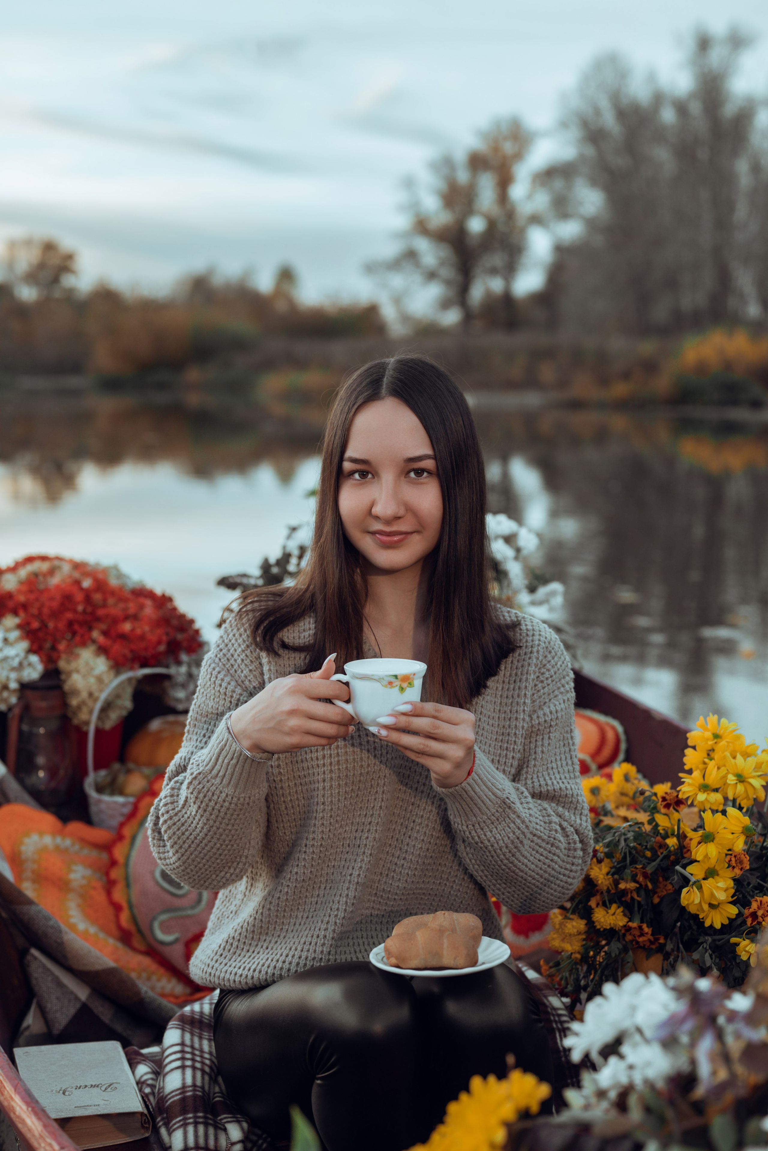 Фотопроект с осенней лодкой. Фотограф в городе Салават