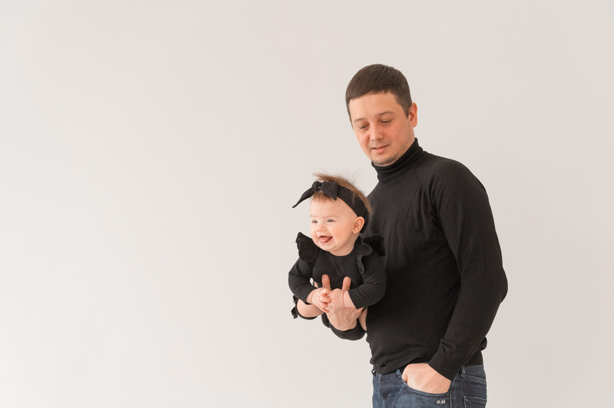 Яна Фарид и Аделина. Семейный и женский фотограф, контент фотосессия в Екатеринбурге