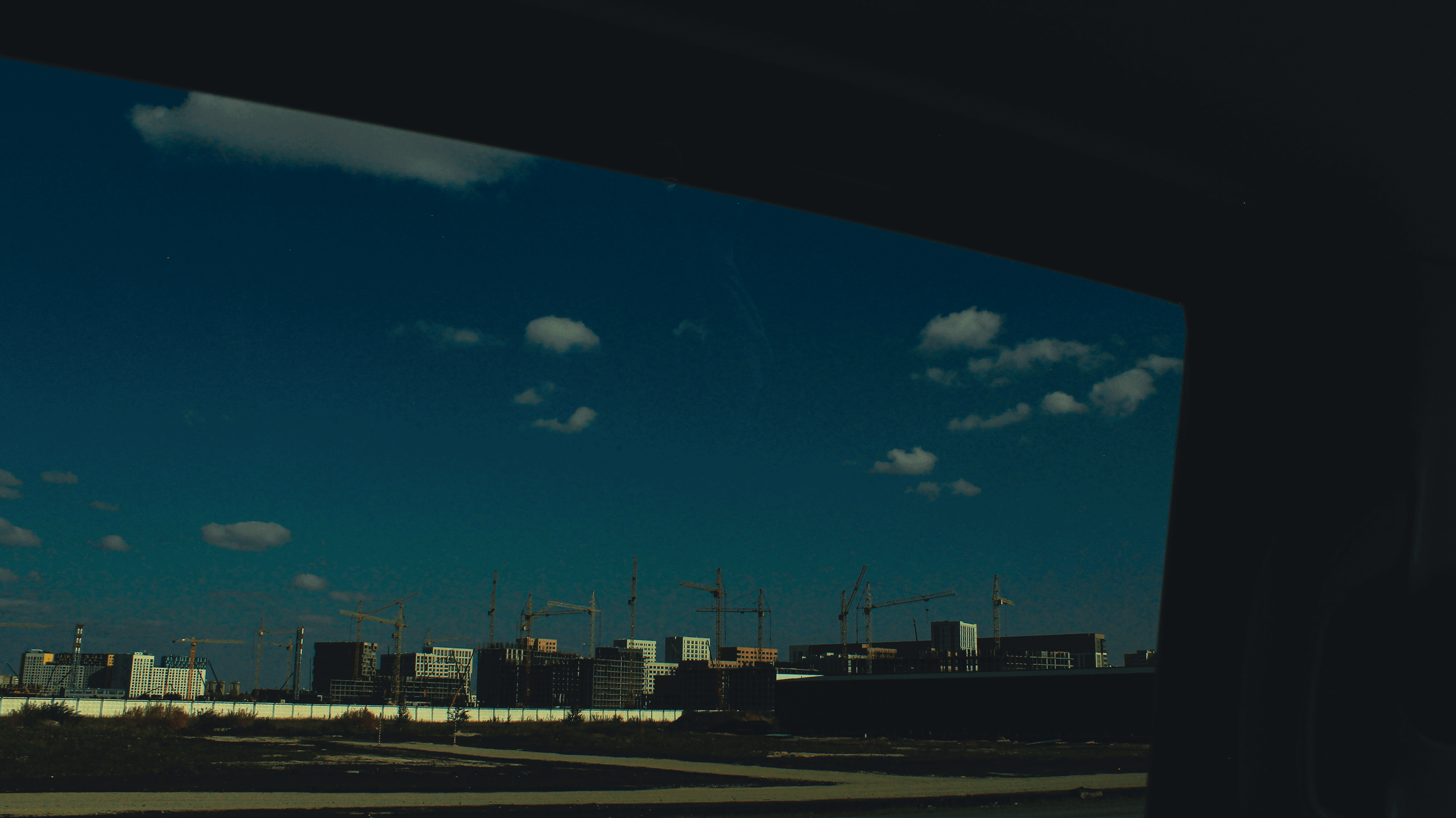 TMN autumn '24. Фотограф/дизайнер в Екатеринбурге Хитрый Дмитрий