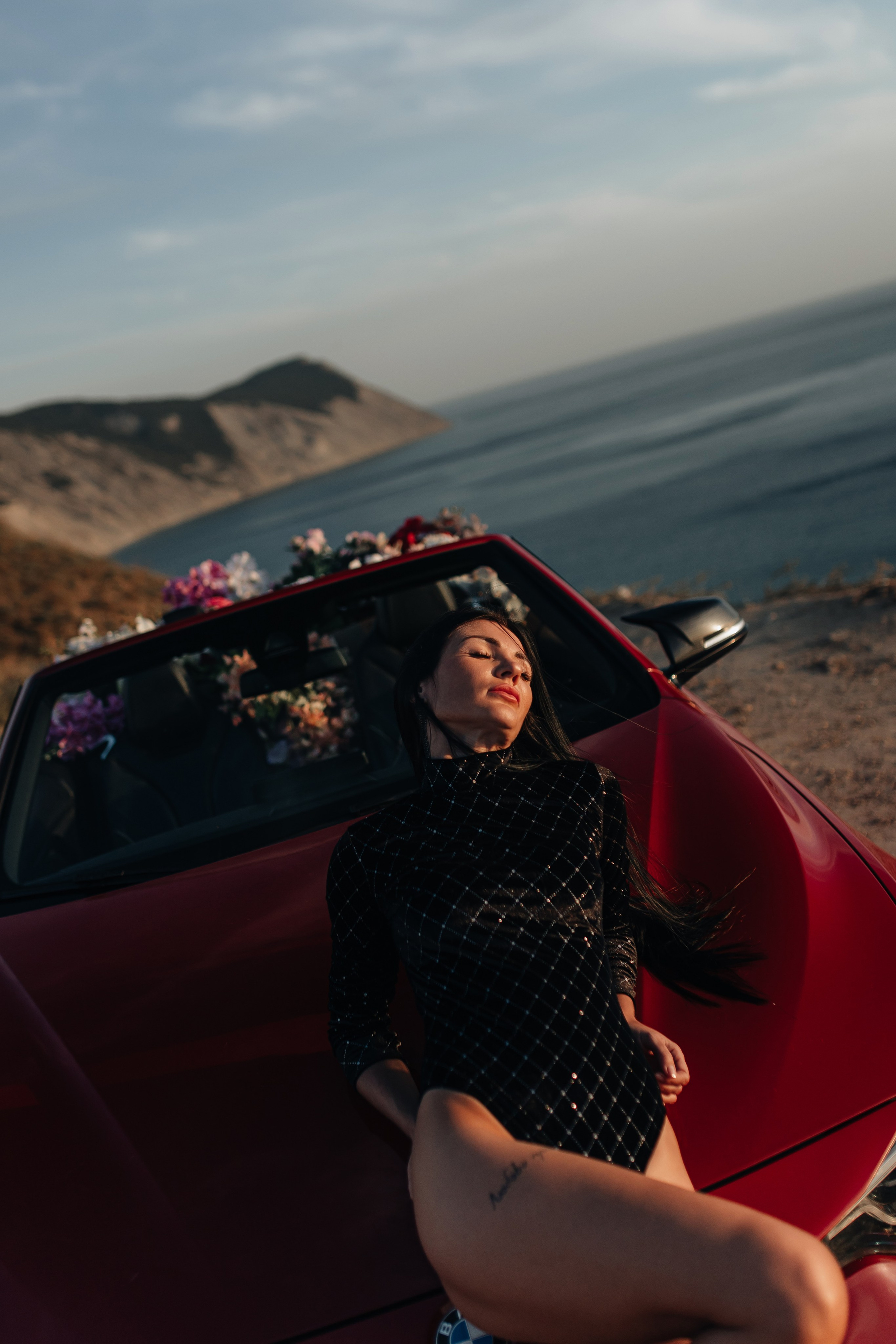 На кабриолете. Фотограф Трифон Мира