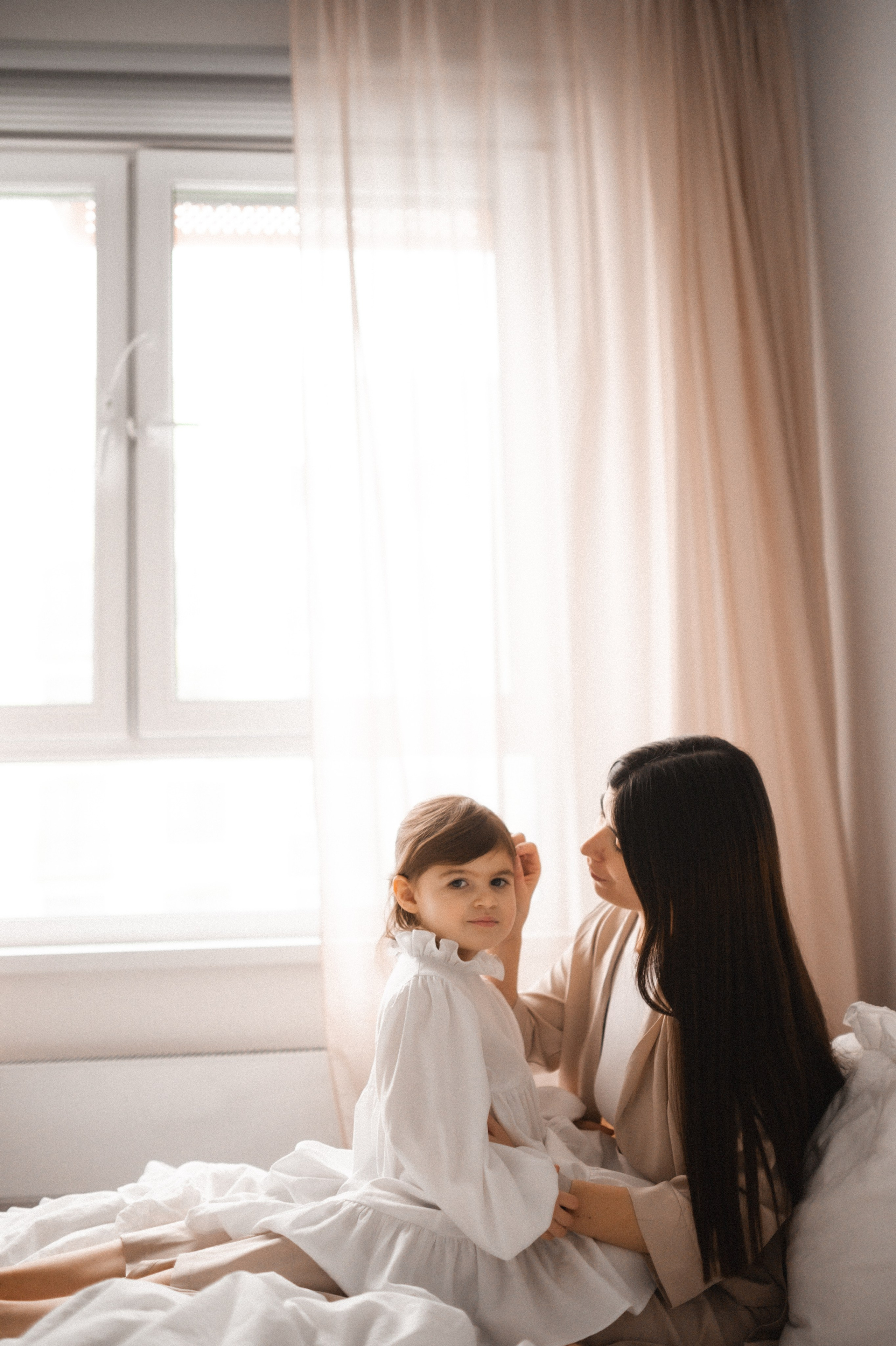 Лена и Николь дома. Семейный и свадебный lifestyle-фотограф в Москве Мария Петрова