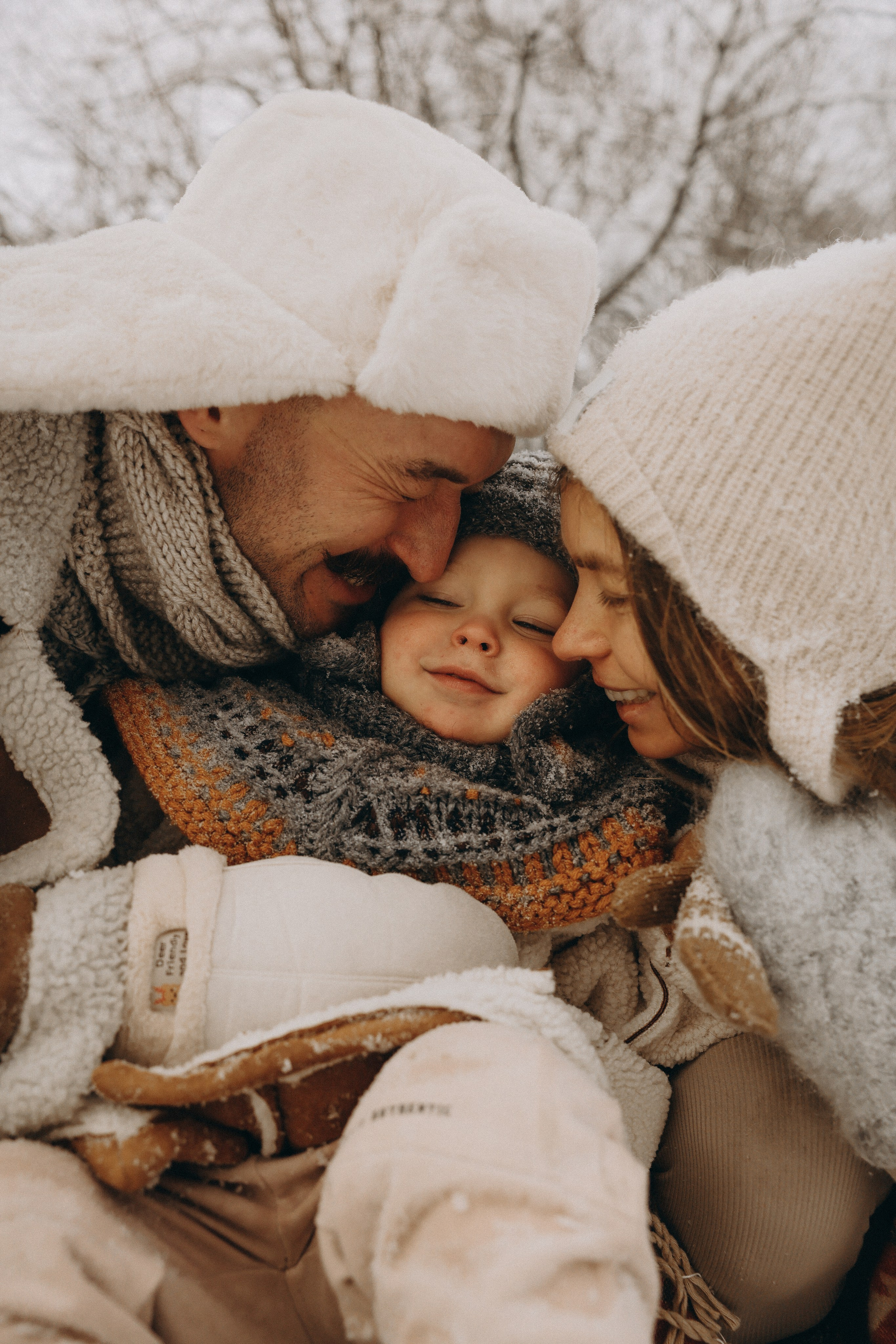 Я Лена — семейный фотограф в стиле Life Style Москва и Подмосковья: Балашиха, Пушкино, Щелково, Домодедово, Дмитров. Я за эмоции и любовь