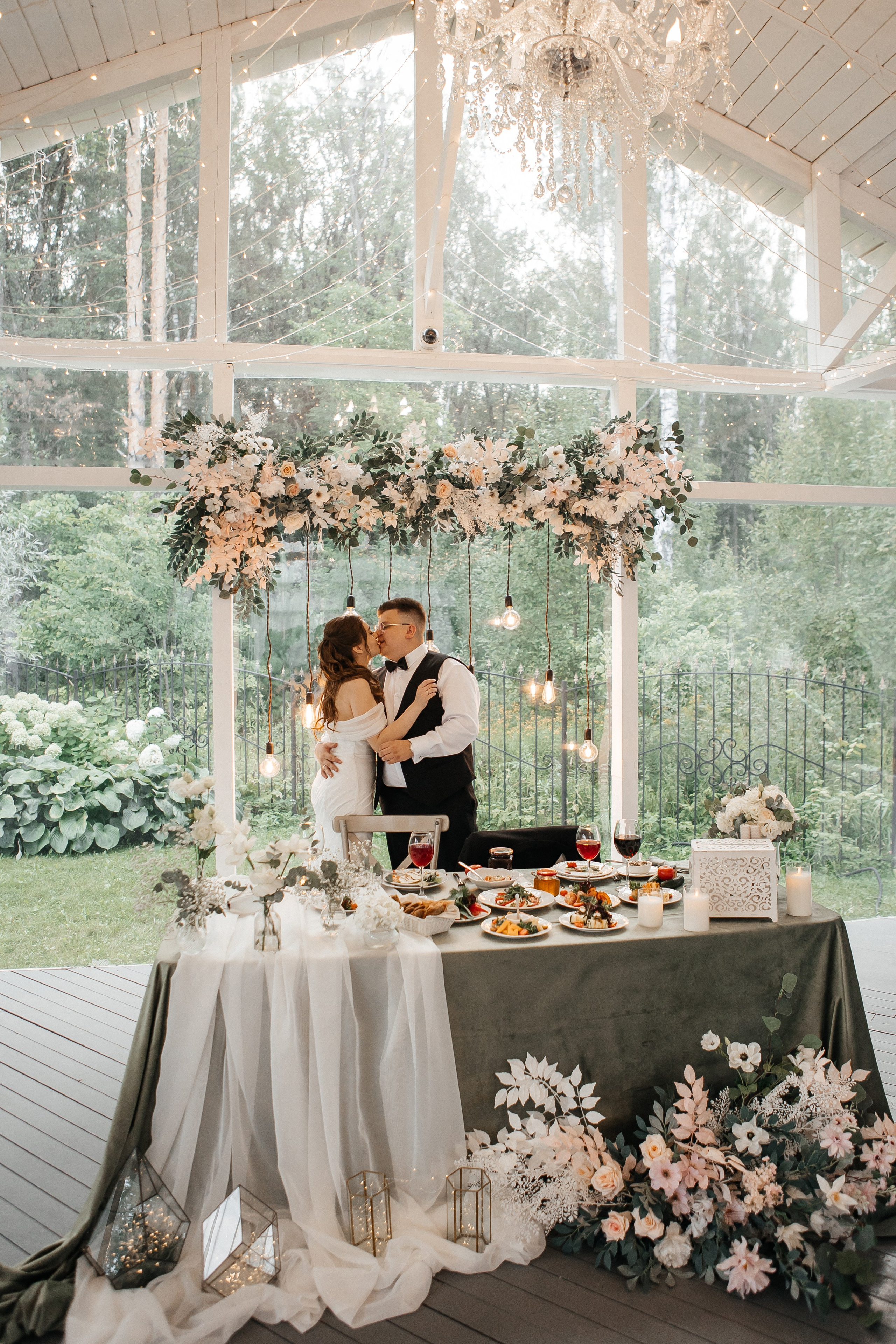 Дом у озера. Свадебный фотограф в Москве Дарья Олендарёва