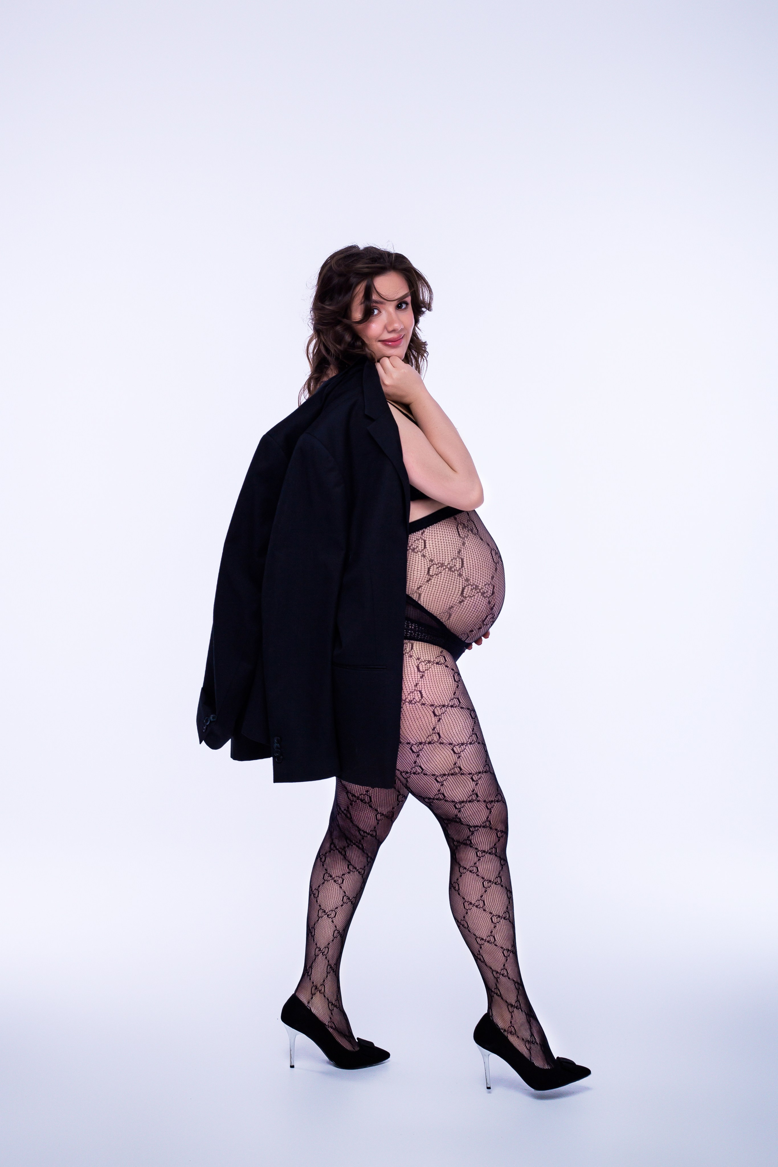 Галина и Павел в ожидании первенца. Фотограф беременности в Хабаровске Сарычева Надежда