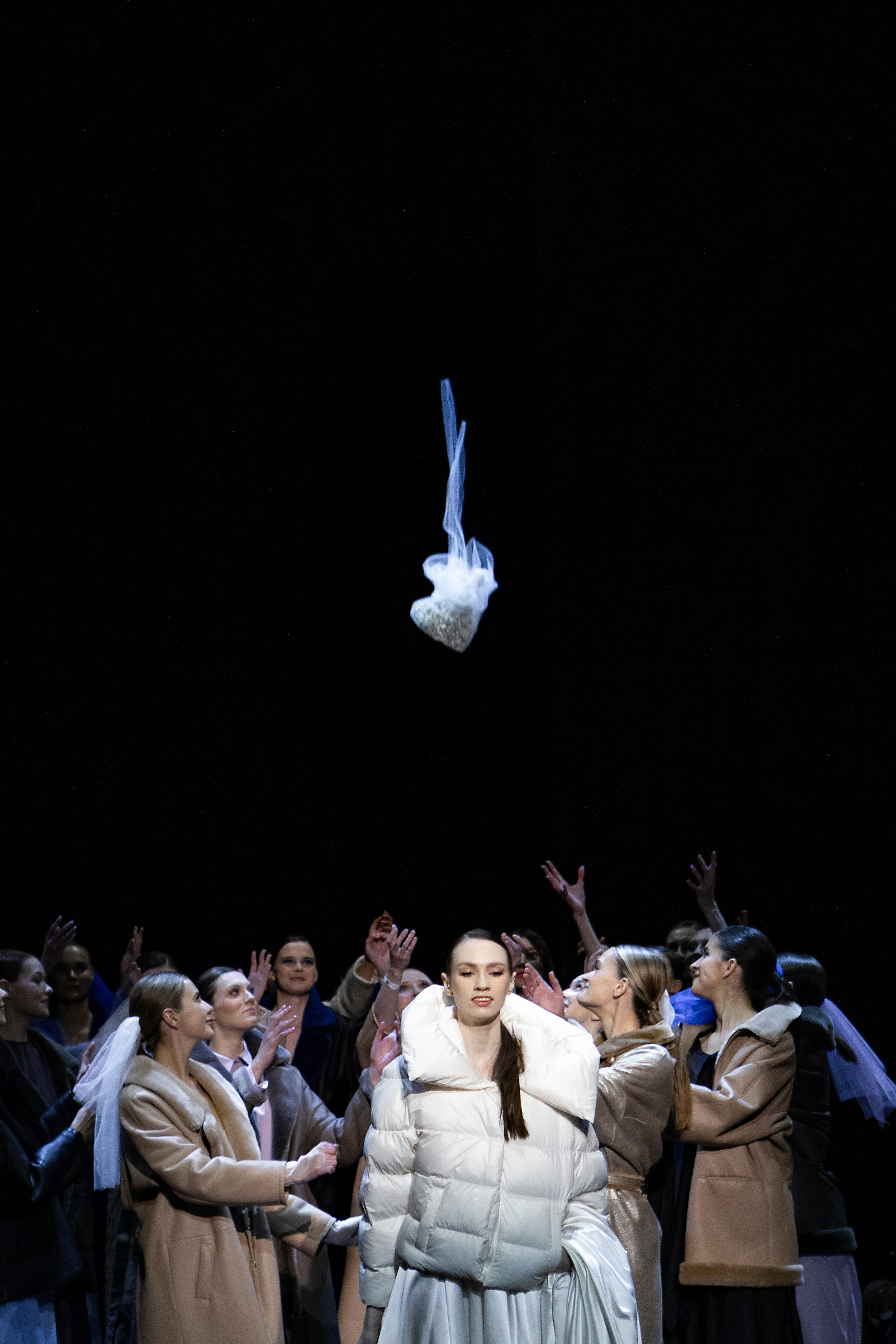 SPB Fashion Week'23 October. Fashion Фотограф в СПб Yana Kochkina