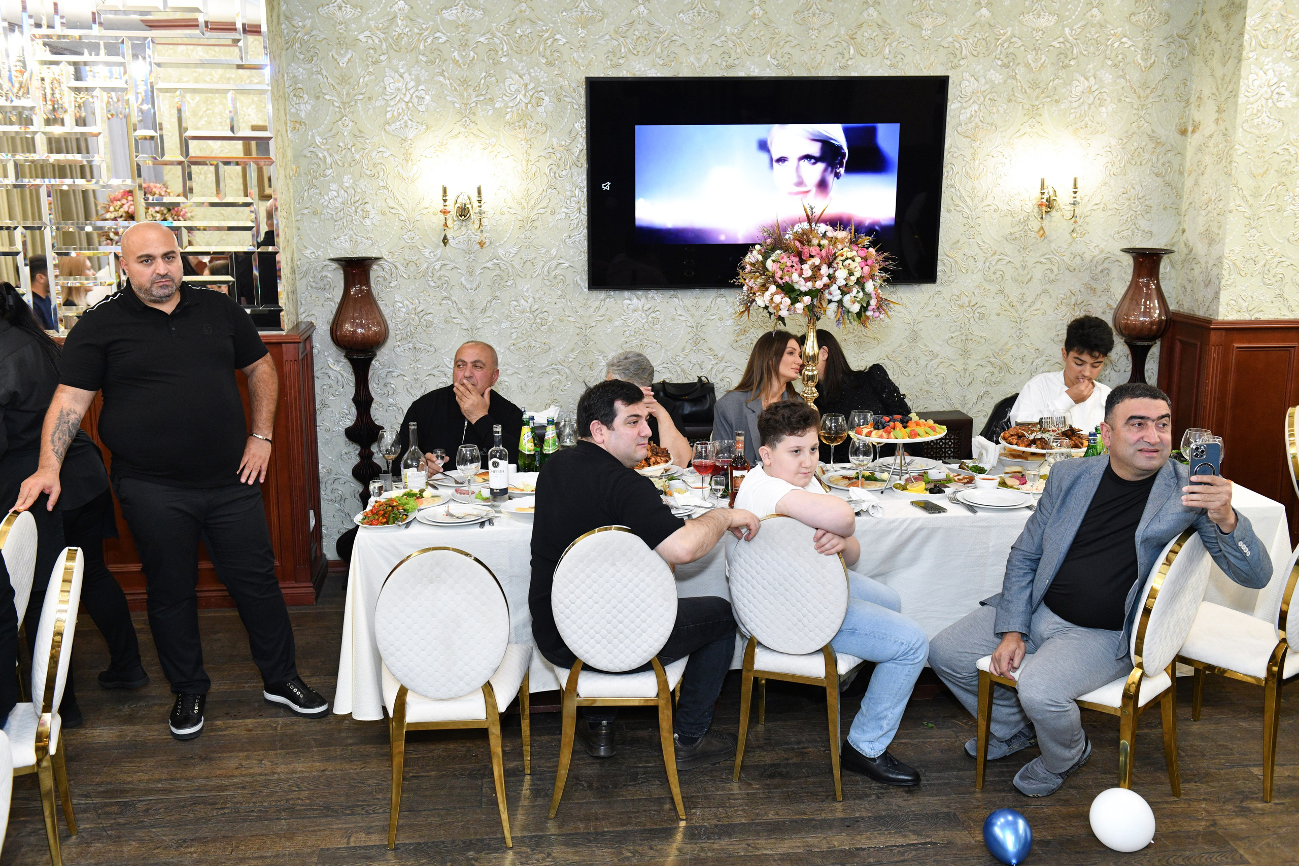 Ресторан Татев. Свадебный и портретный фотограф в Москве Галина Борисова