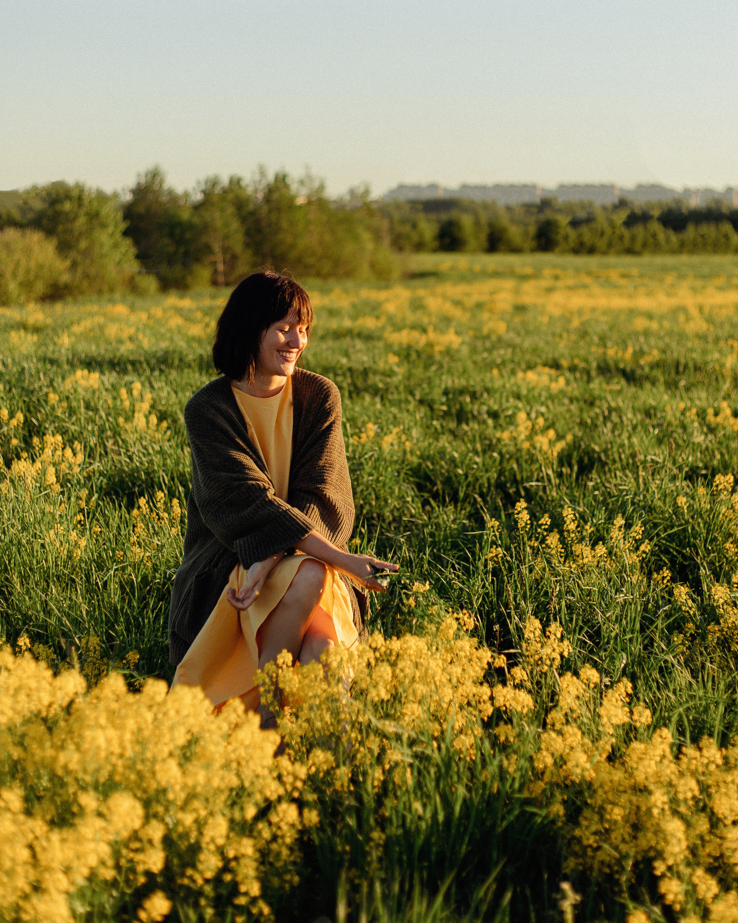 Оля в поле. Портретный фотограф в Санкт-Петербурге Катя Протасевич
