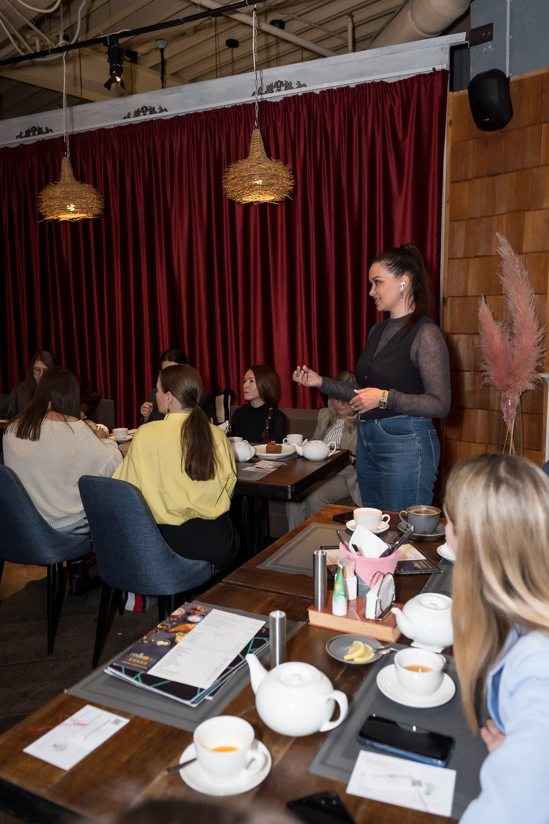 Репортаж мероприятий. КОНТЕНТ |БРЕНД фотограф Санкт-Петербург — Жанна Олтаржевская