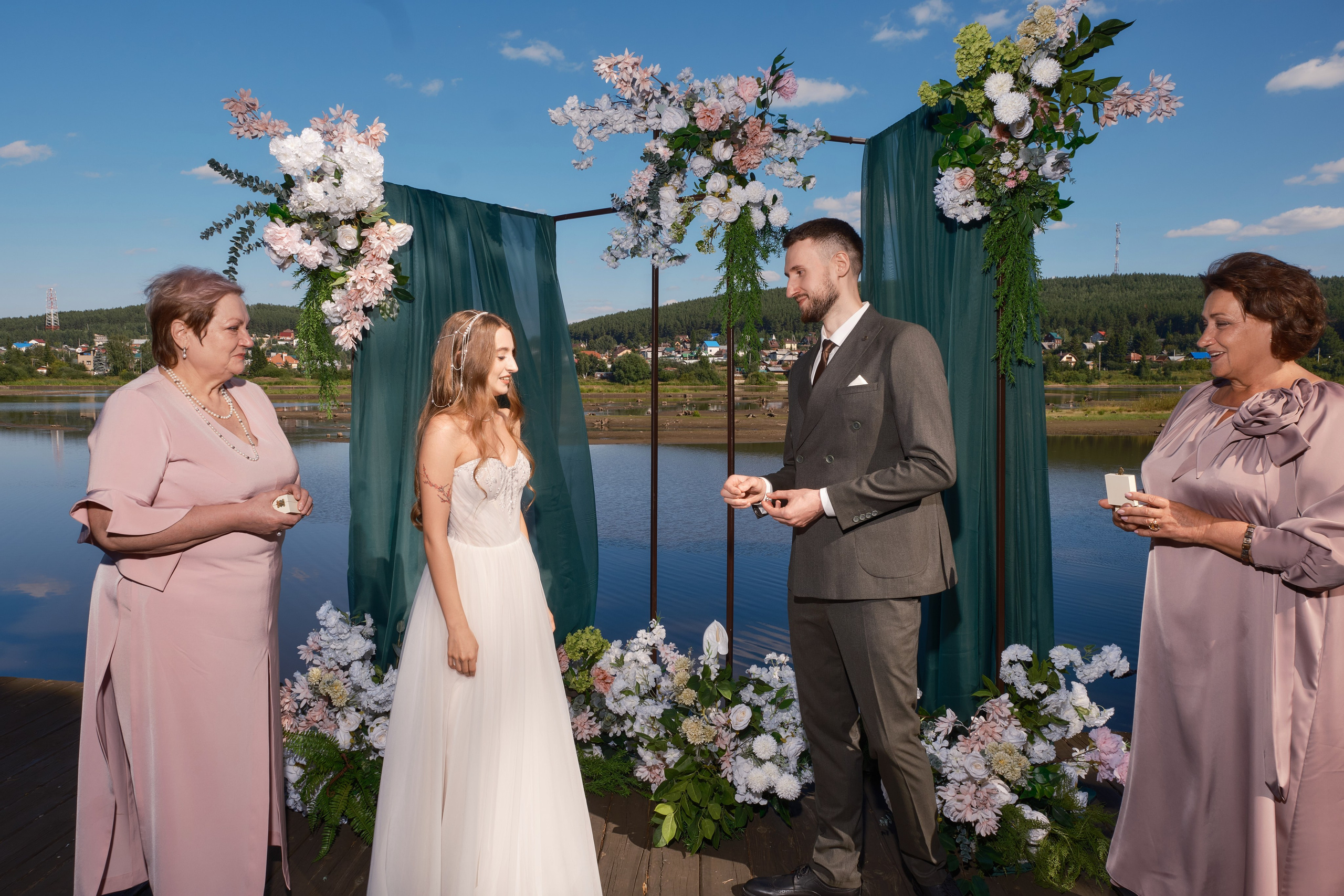 АРТЕМ И ЕКАТЕРИНА. Свадебный фотограф в Екатеринбурге Соседков Евгений