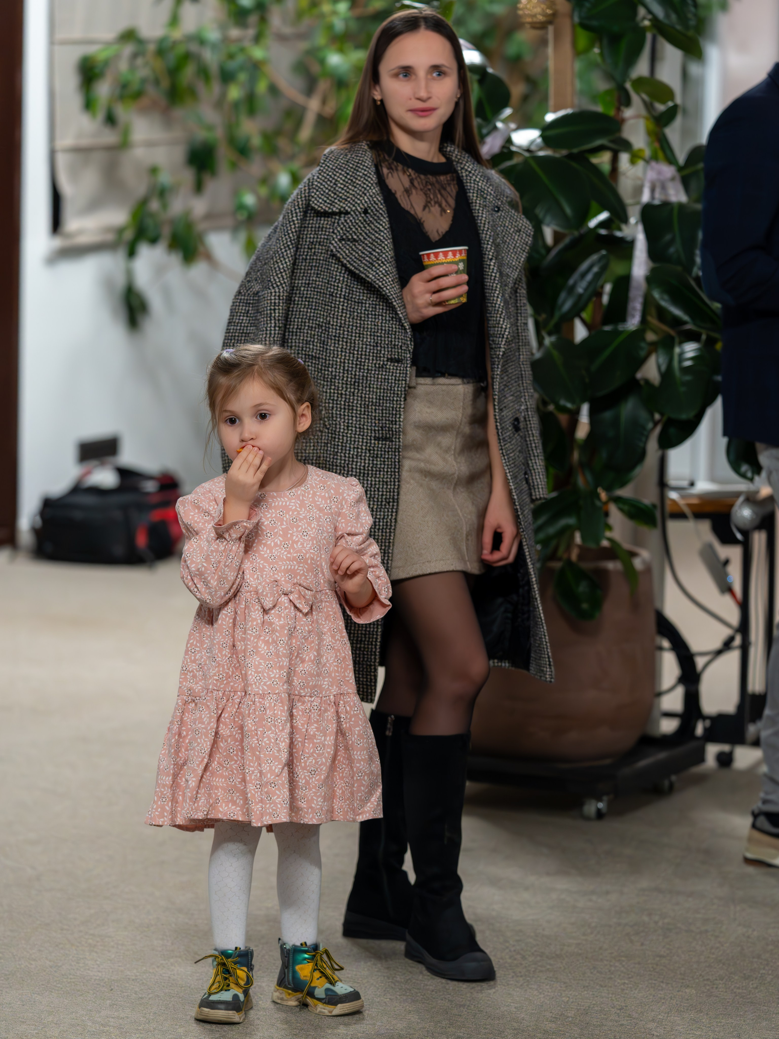 Предновогодняя встреча в пространстве Steford Hub. Репортажный фотограф в Красной Поляне и Сочи Павлюченко Екатерина