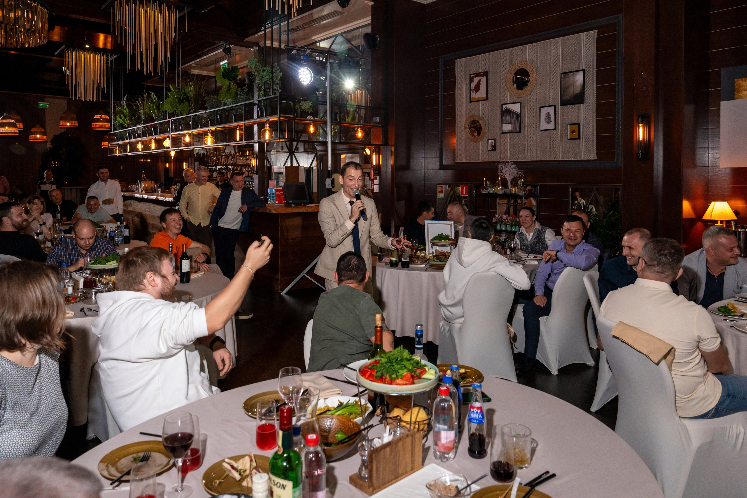 Гала-ужин для компании «Agregatka». Репортажный фотограф в Красной Поляне и Сочи Павлюченко Екатерина