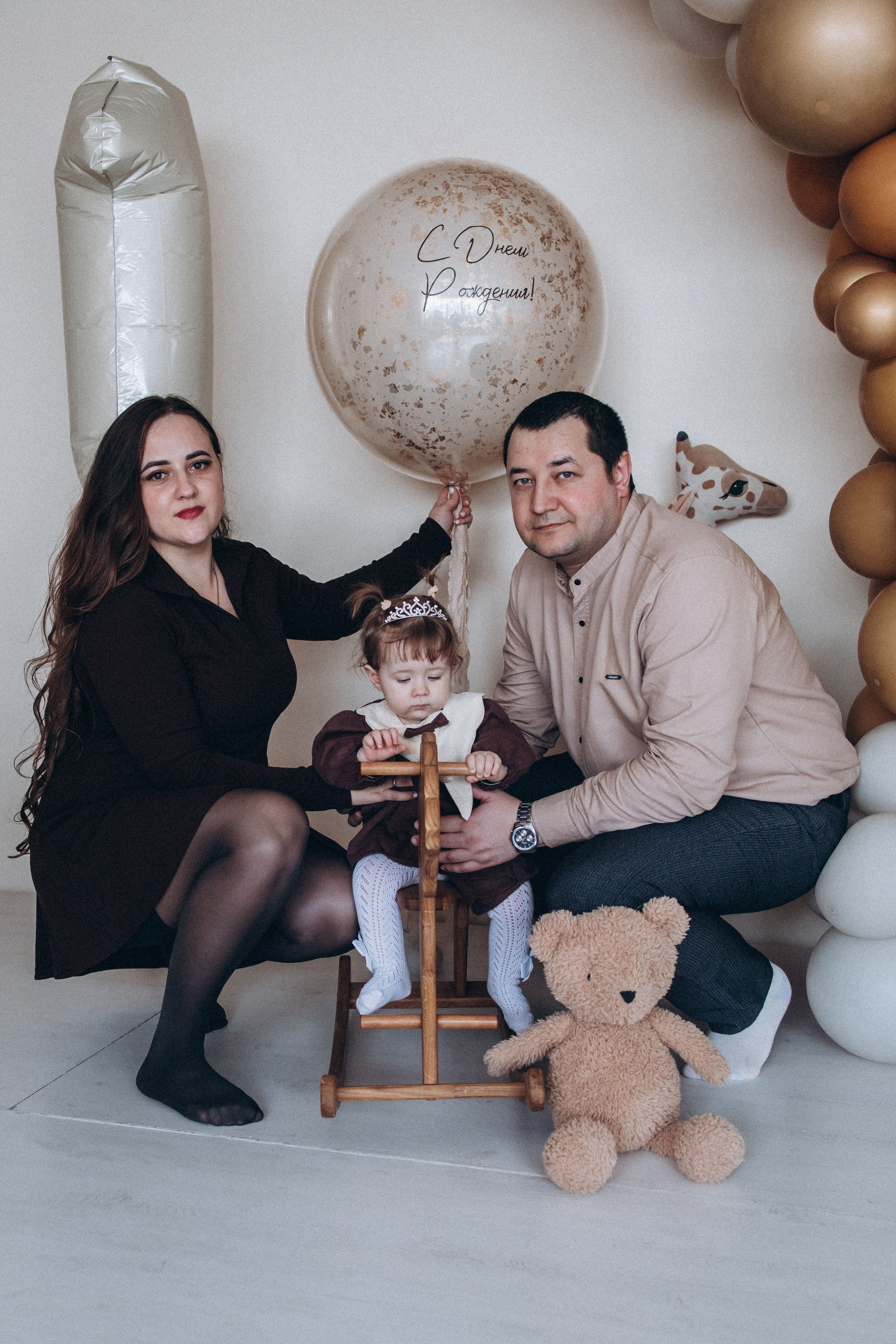 Годик лапочке дочке. Семейный фотограф Нижневартовск Тюмень Ефимова Ирина