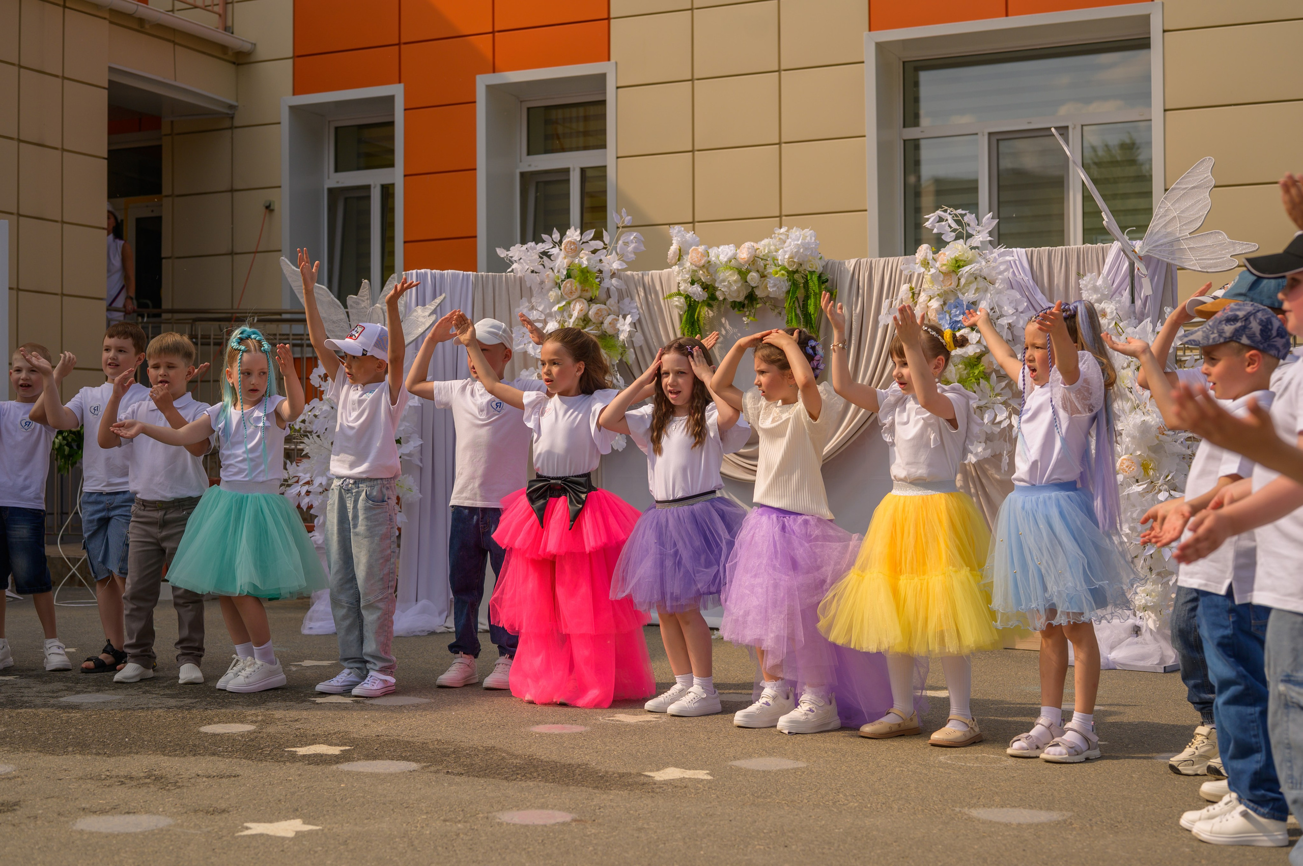 Репортаж выпускного группа «Фантазёры» 3 садик. Фотограф новорожденных, семейный детский в Тюмени Татьяна Морозова