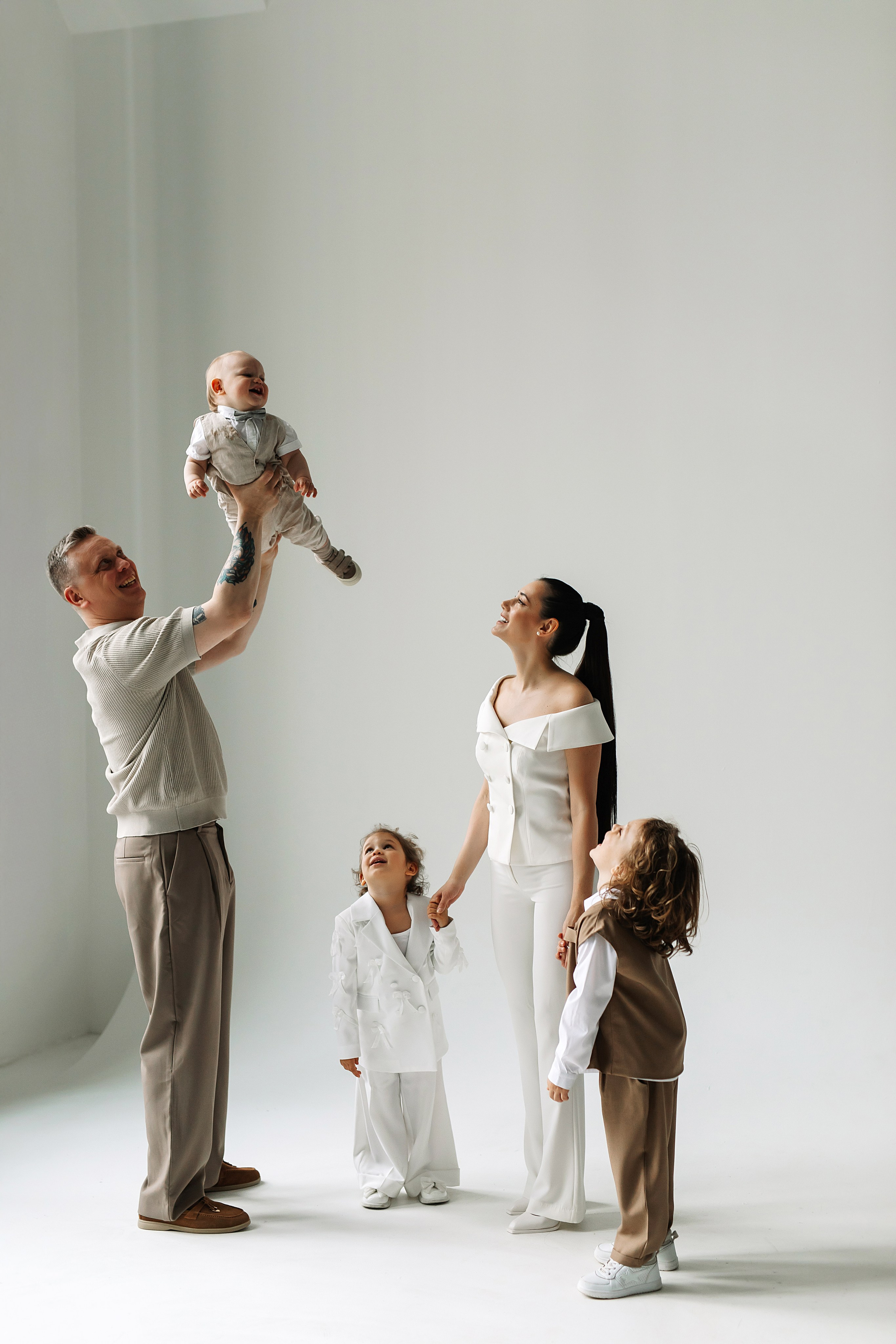 Семейная съемка в студии. Фотограф Москва Мария Захарова