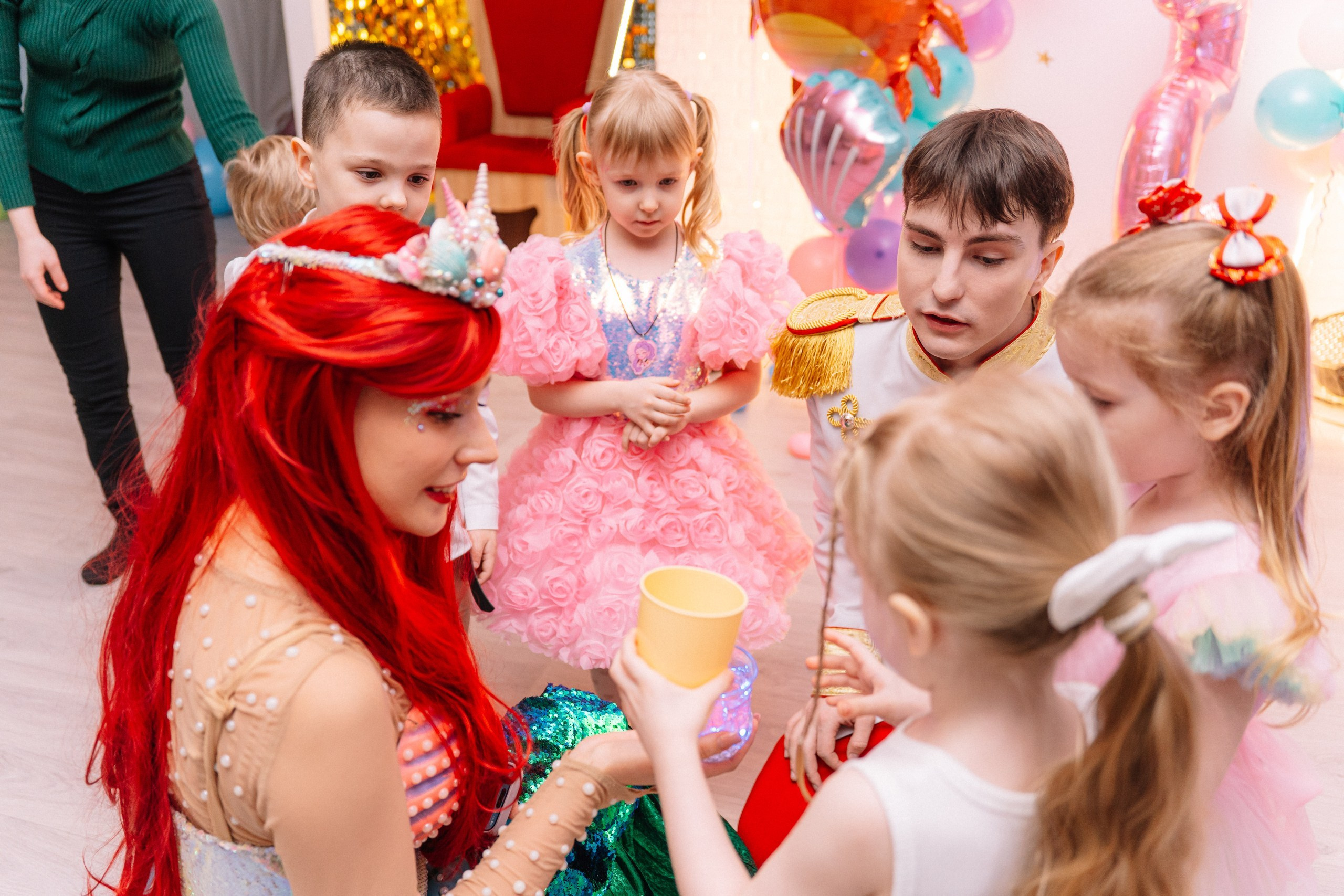 Юла — День рождения Софьи. Репортажный (Event) фотограф в Барнауле | Даниил Маркин | Качество и вайб