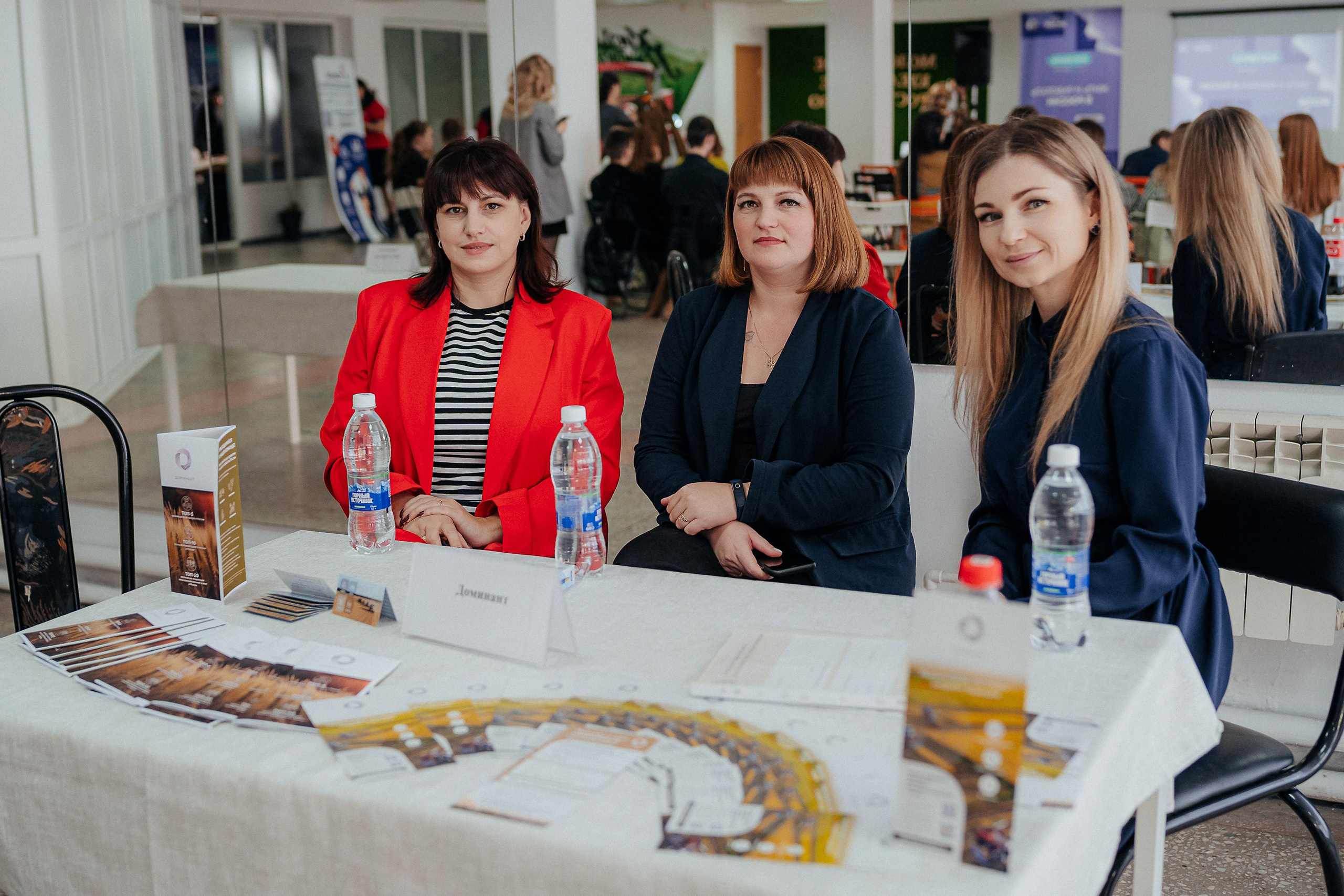 Переговорка от Росмолодёжь.Карьера. Репортажный (Event) фотограф в Барнауле | Даниил Маркин | Качество и вайб