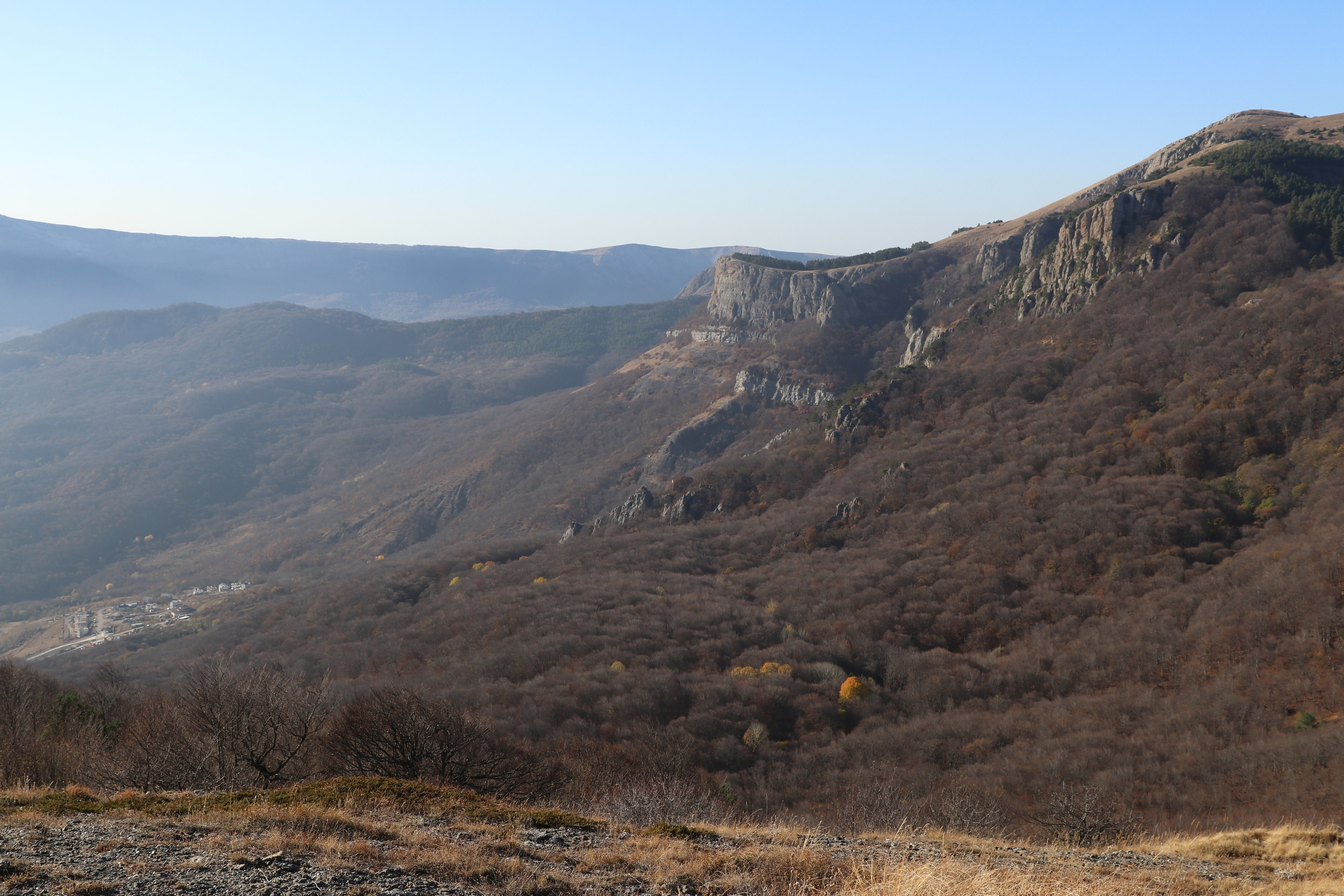 Крым. ЮБК (Гурзуф, Судак и их окрестности). Ноябрь 2023. Путешественник-фотограф из Санкт-Петербурга Татьяна Свистулина