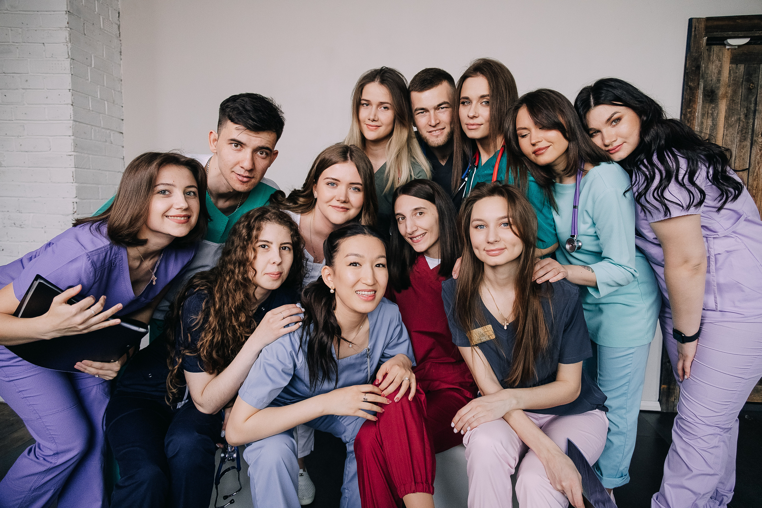 Фотосессия выпускников Медицинского. Фотограф в Красноярске Надежда Воскресенская