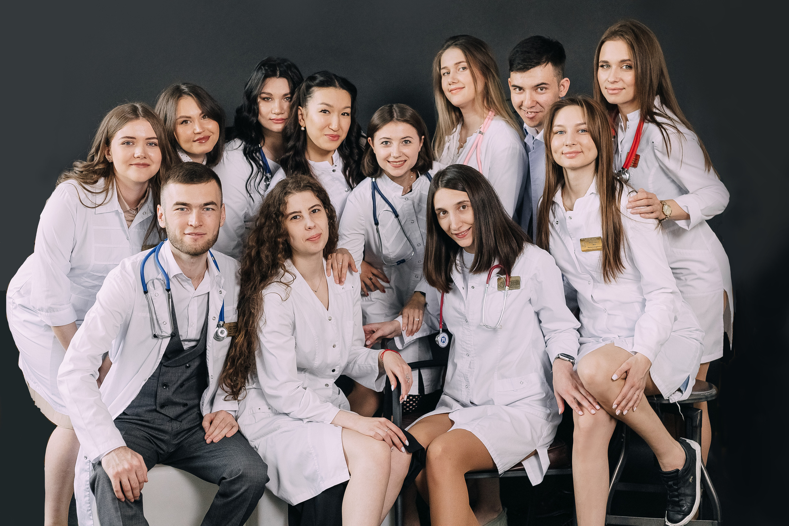 Фотосессия выпускников Медицинского. Фотограф в Красноярске Надежда Воскресенская