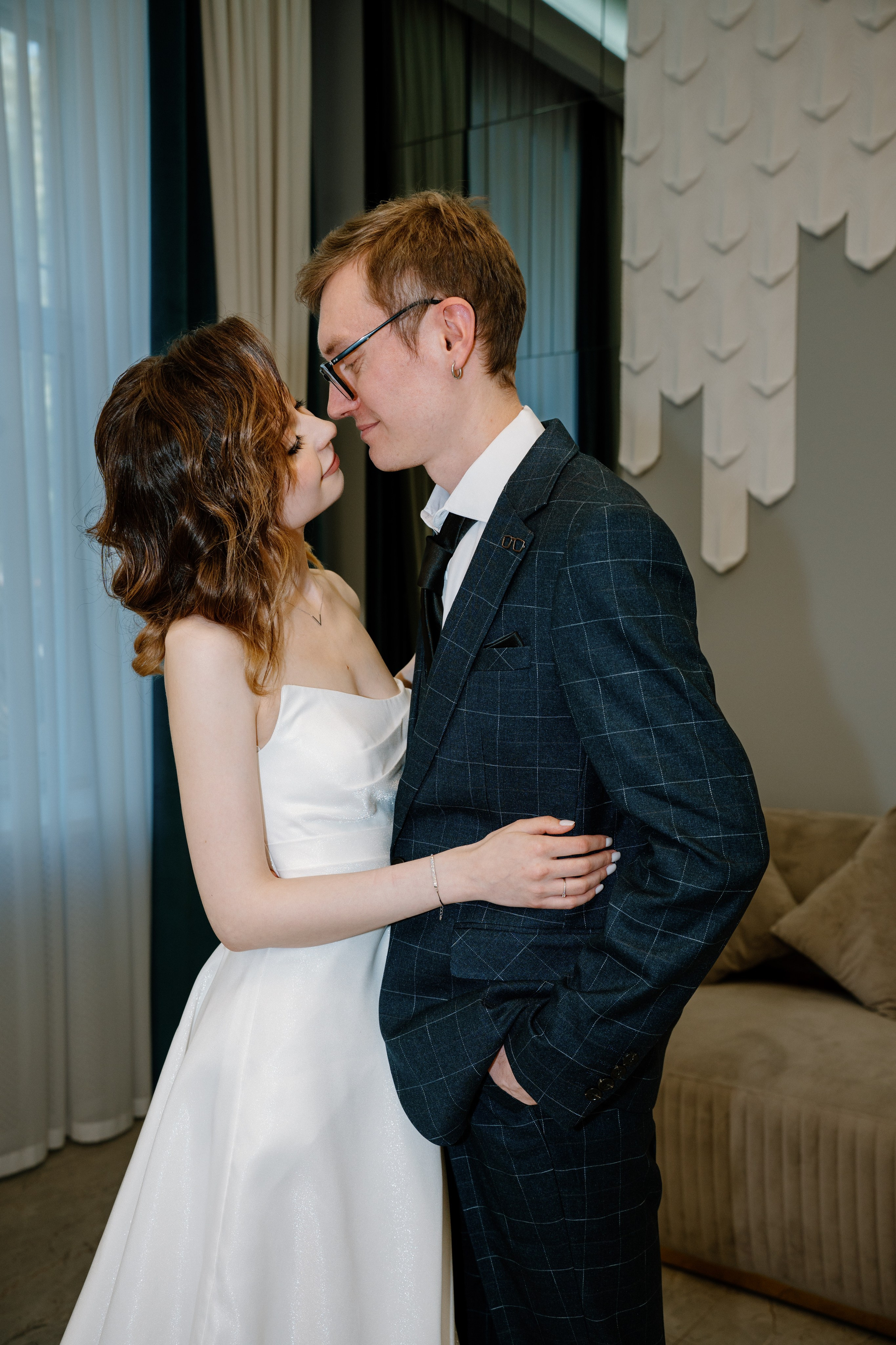 Шамиль и Шахзода. Photographer based in moscow Peter Tchana