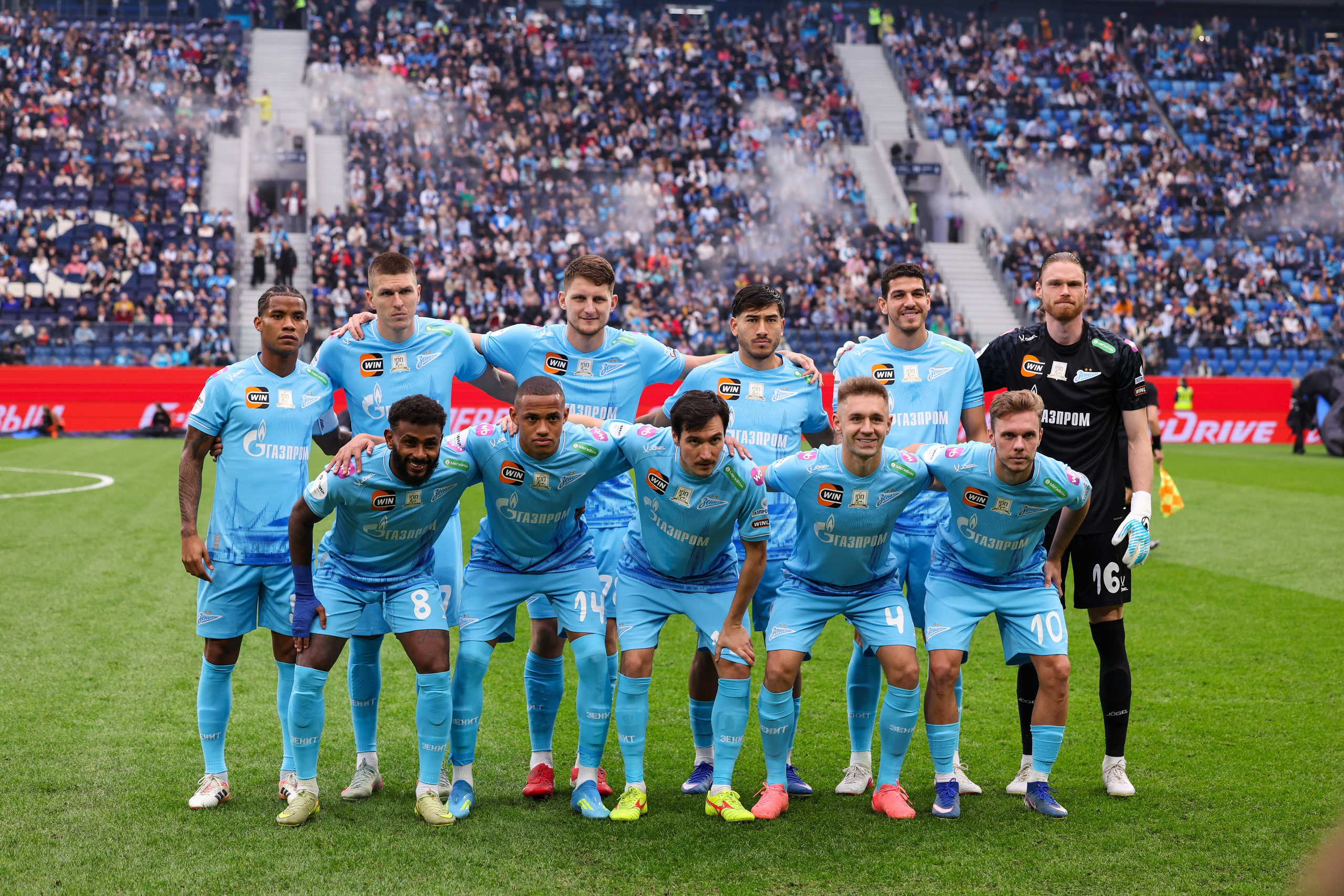 ФК «Зенит» — ФК «Крылья советов». Спортивный и репортажный фотограф Антон Тереханов