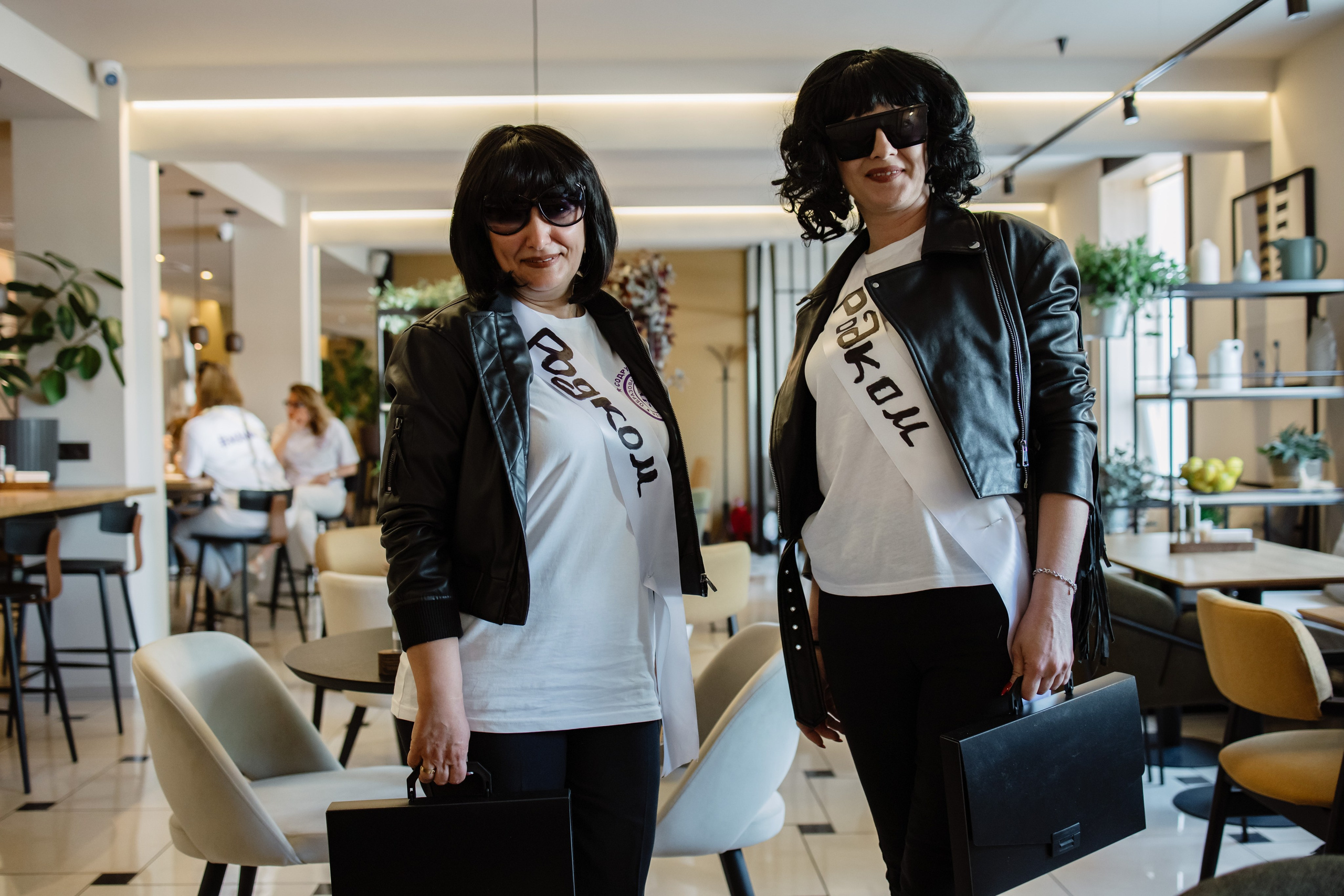 Репортажные фото съёмки клипа от родителей выпускникам. Свадебный фотограф в Воронеже Александр Работкин