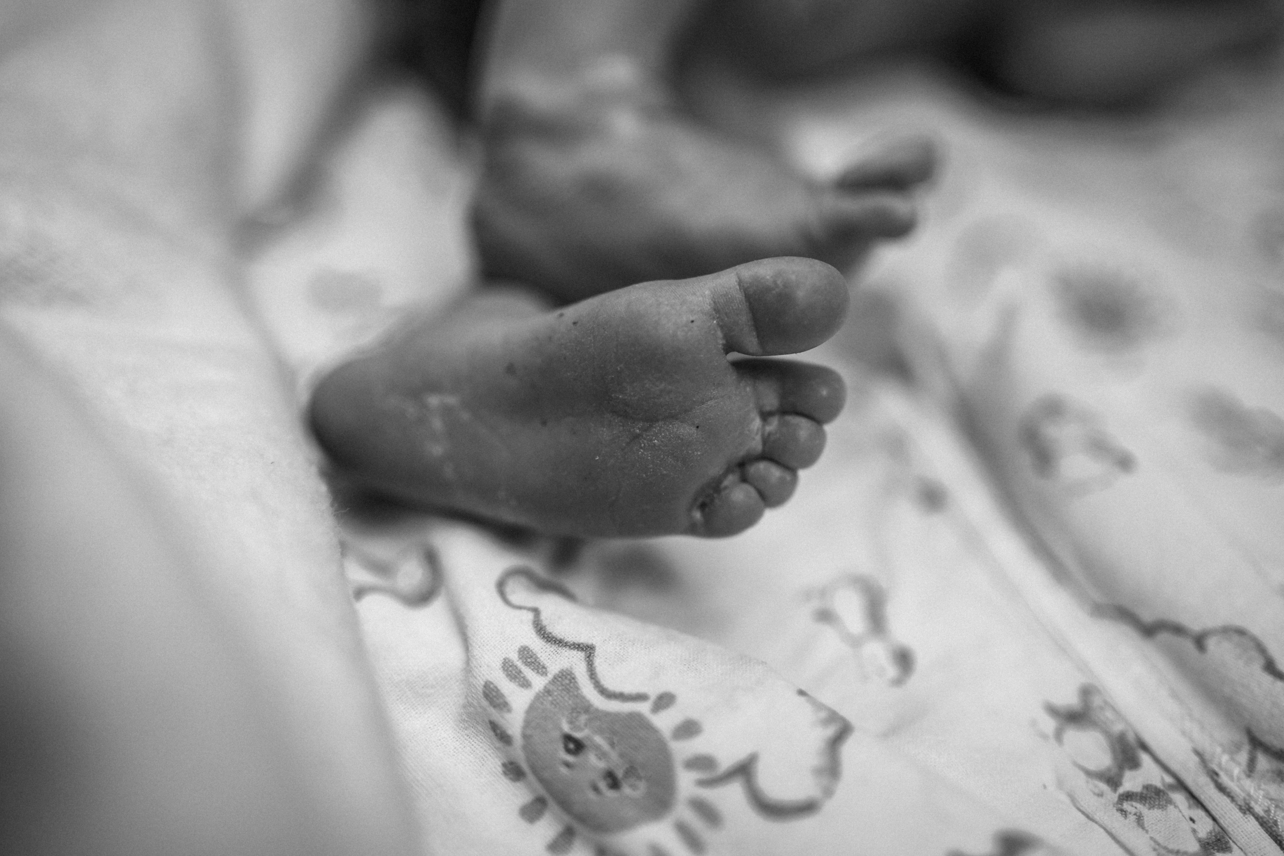 Съемка родов ЧБ. Фотограф и видеограф на роды в Москве Подшивалова Полина