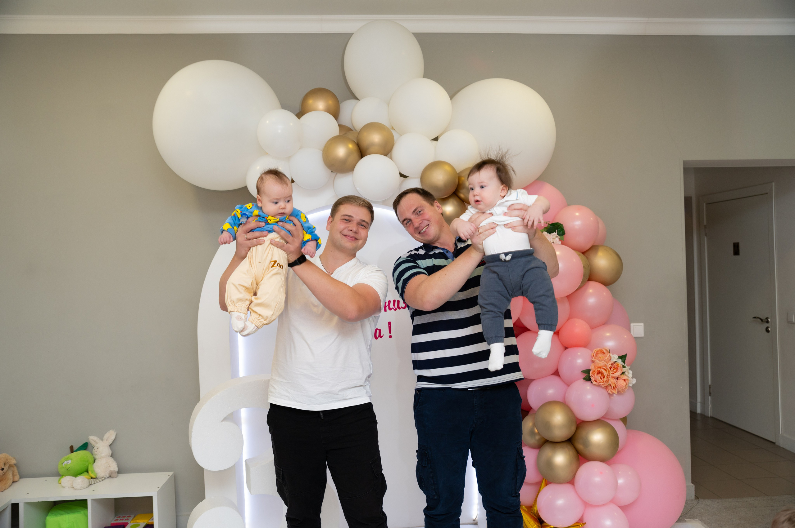 Детские праздники, дни рождения. Я Ольга Казанцева, фотографирую снимаю ваши киноистории и печатаю фото и цифровые портреты на холсте