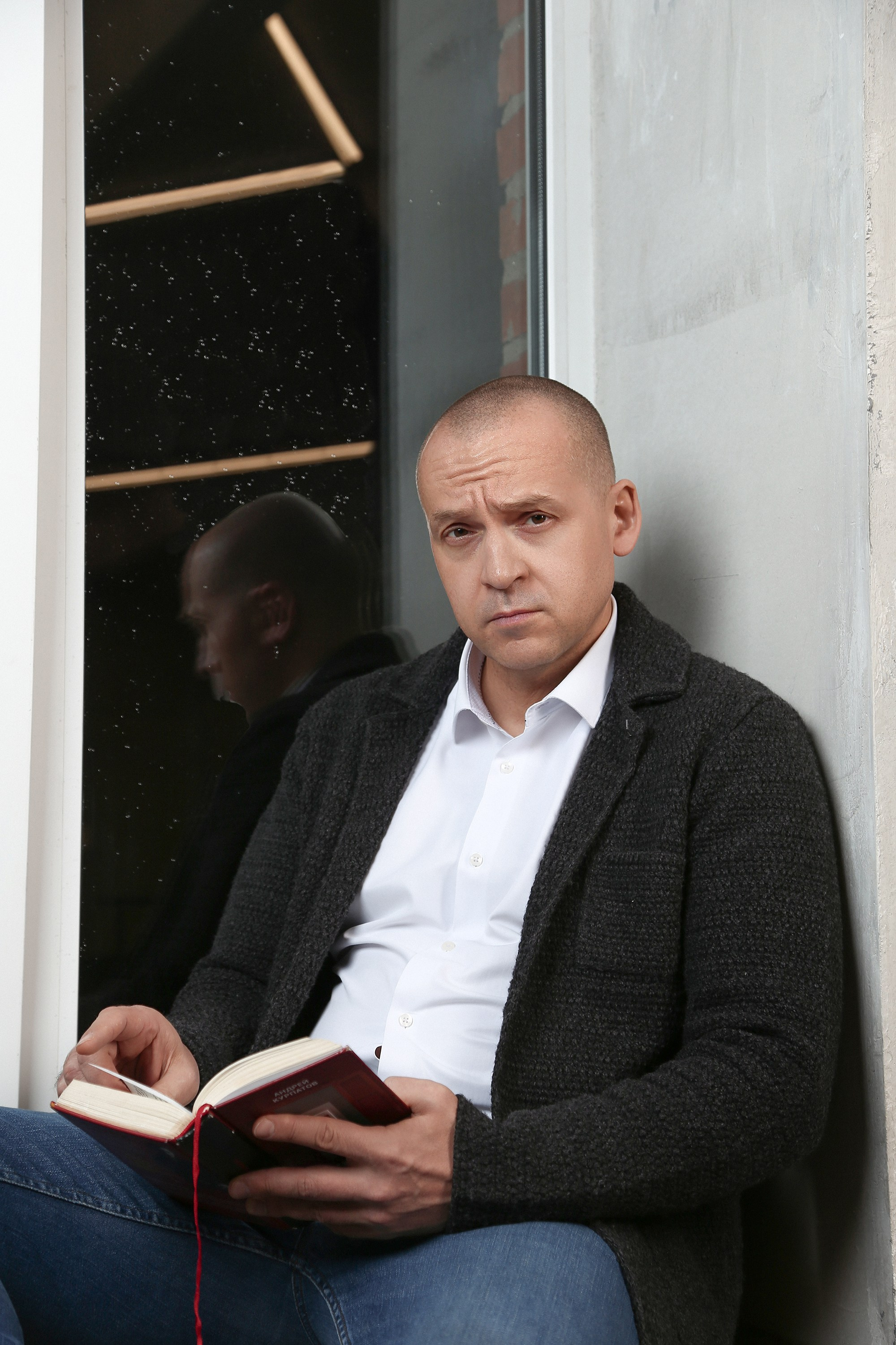 Мужская фотосессия в студии. Фотограф Анна Добрачёва