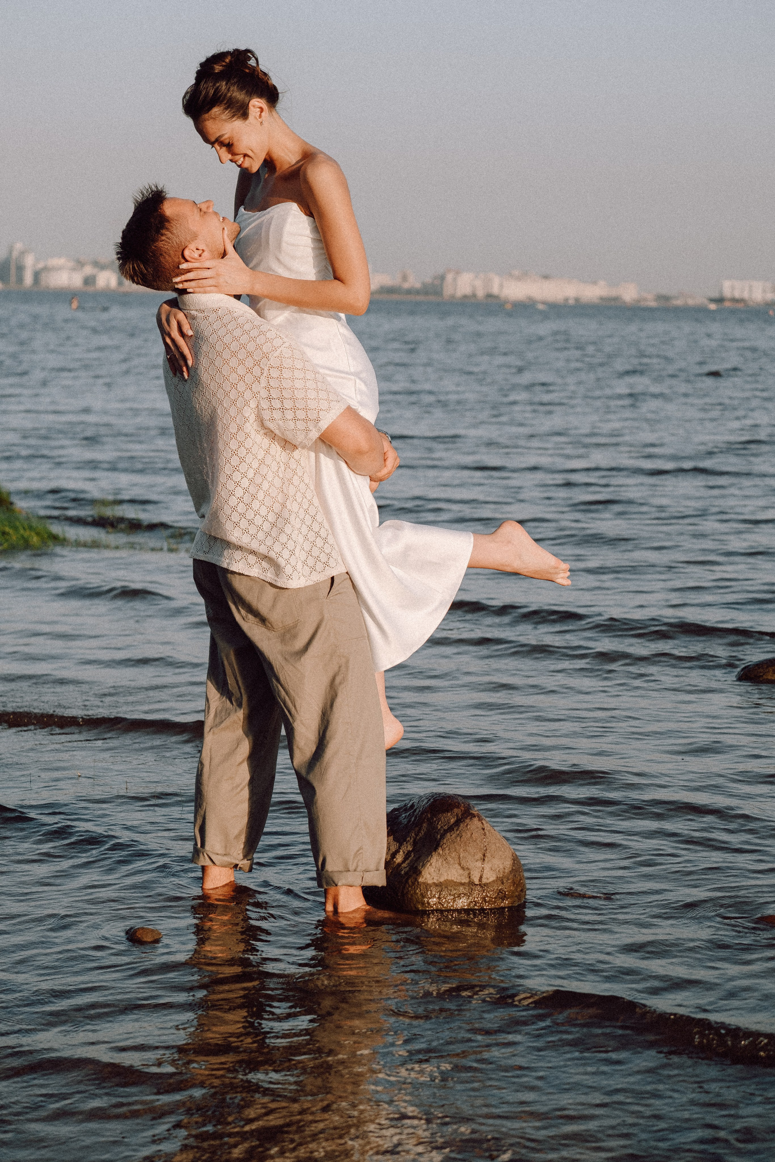 СВАДЕБНАЯ ФОТОСЕССИЯ ВЫЕЗДНОЙ ЦЕРЕМОНИИ (ФИНСКИЙ ЗАЛИВ). Профессиональный фотограф, Санкт-Петербург — Виктория Богомолова