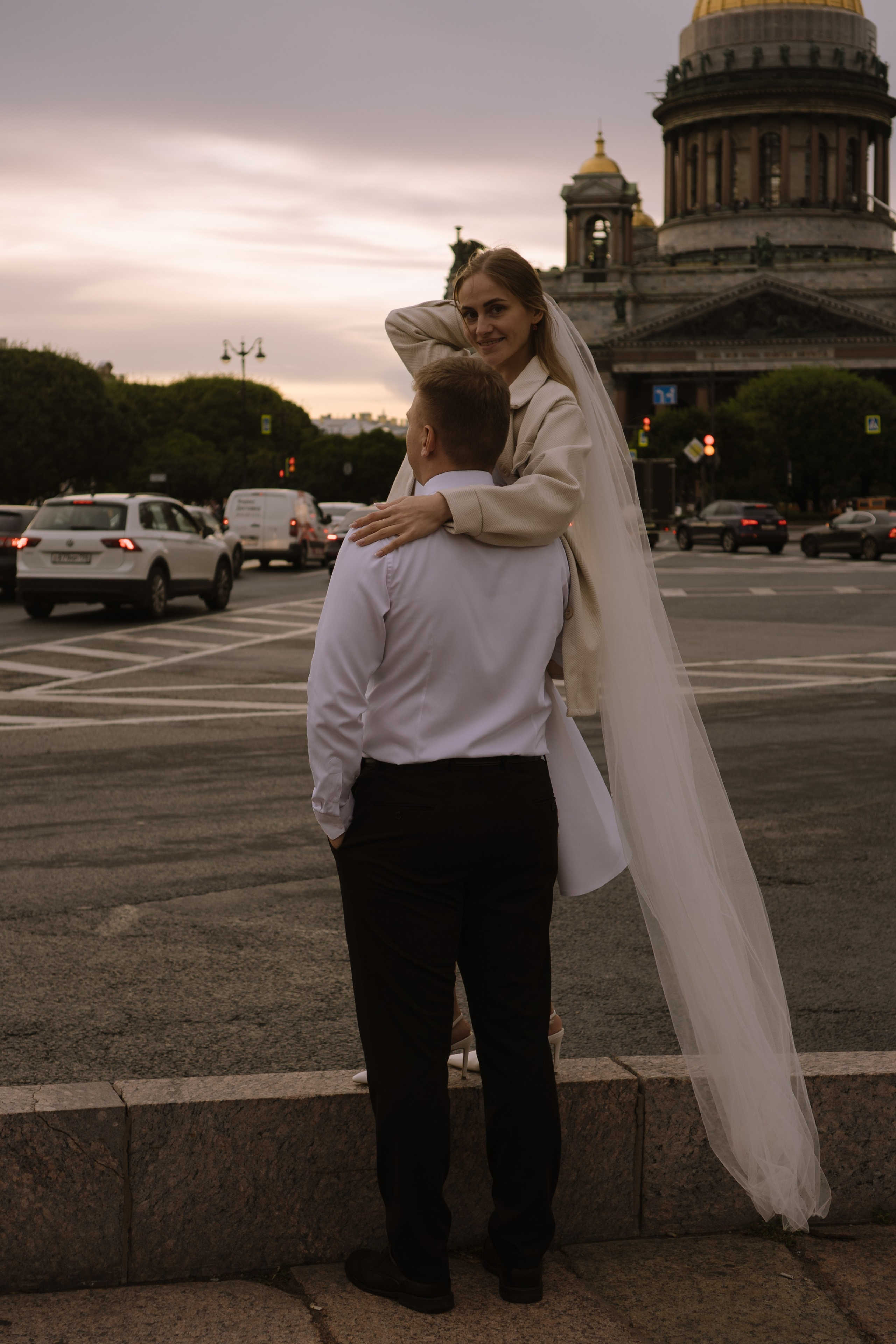 СВАДЕБНАЯ СЬЕМКА С ИСАКИЕВСКИМ СОБОРОМ, АСТОРИЯ И ЗАКОНОДАТЕЛЬНОЕ СОБРАНИЕ. Профессиональный фотограф, Санкт-Петербург — Виктория Богомолова