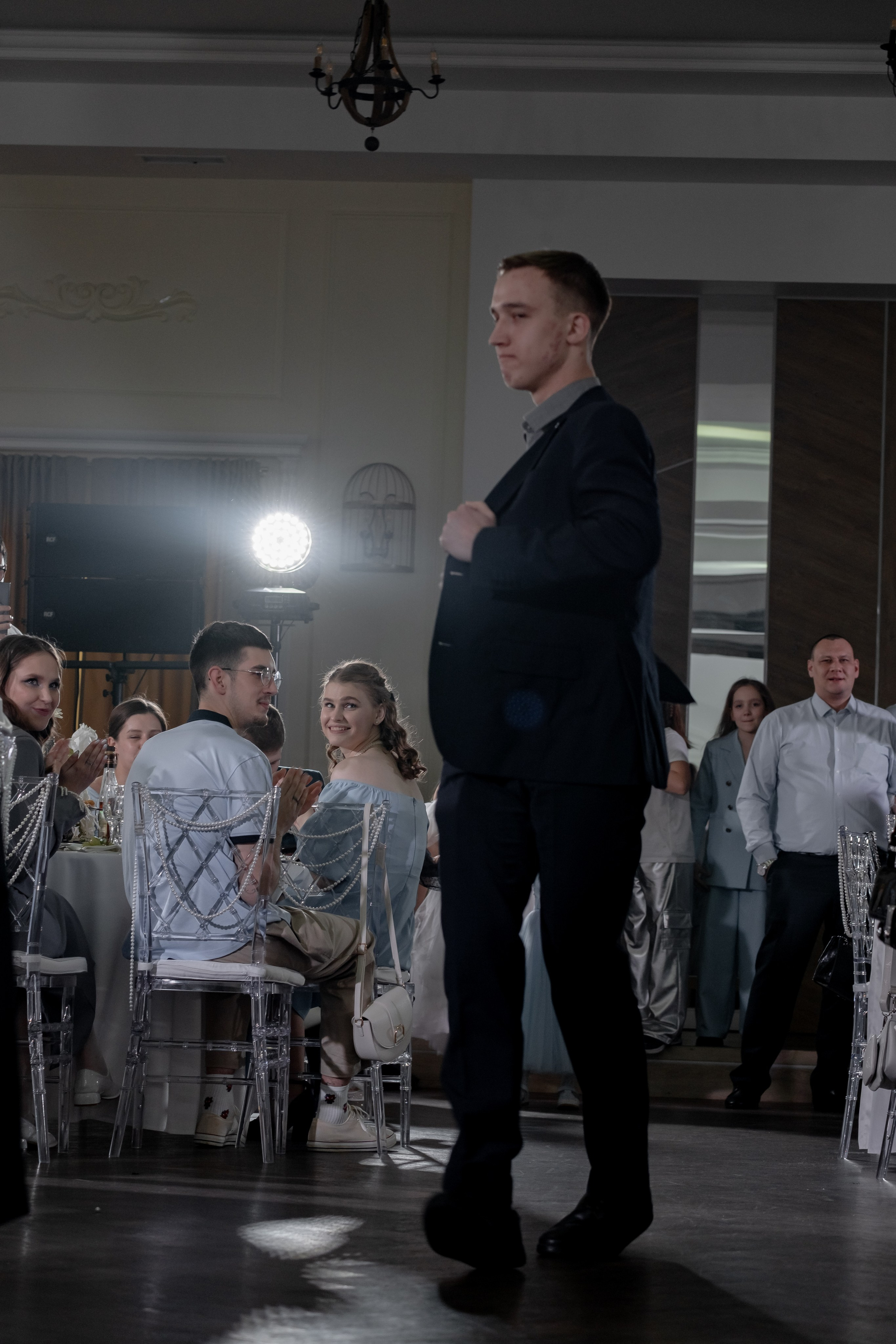 СВАДЕБНЫЙ БАНКЕТ (СНЯТО В СИБИРЕ В НИЖНЕВАРТОВСКЕ). Профессиональный фотограф, Санкт-Петербург — Виктория Богомолова