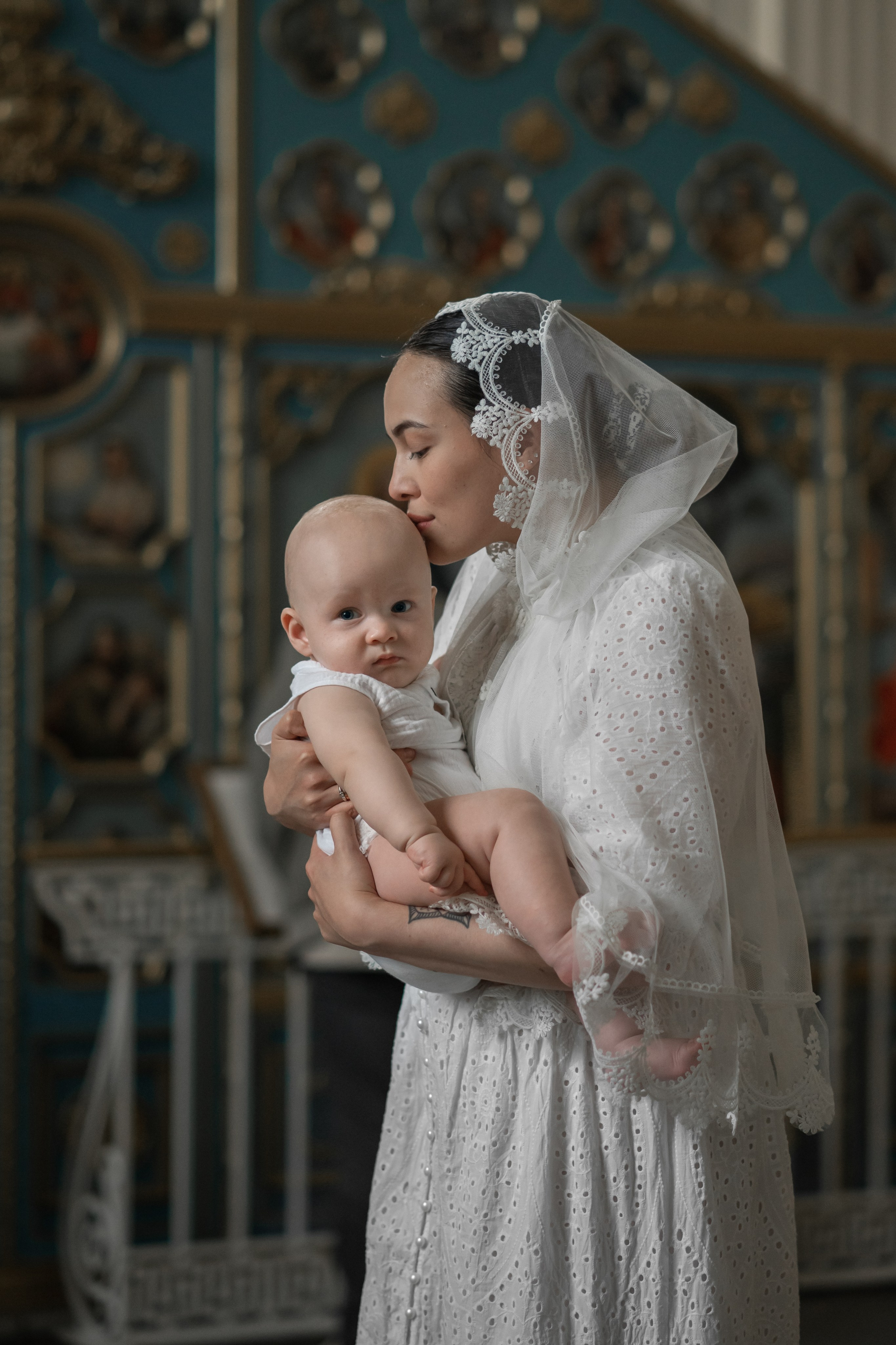 Крещение в Троице-Измайловском соборе. Фотограф на крещение и венчание, семейный фотограф в Санкт-Петербурге