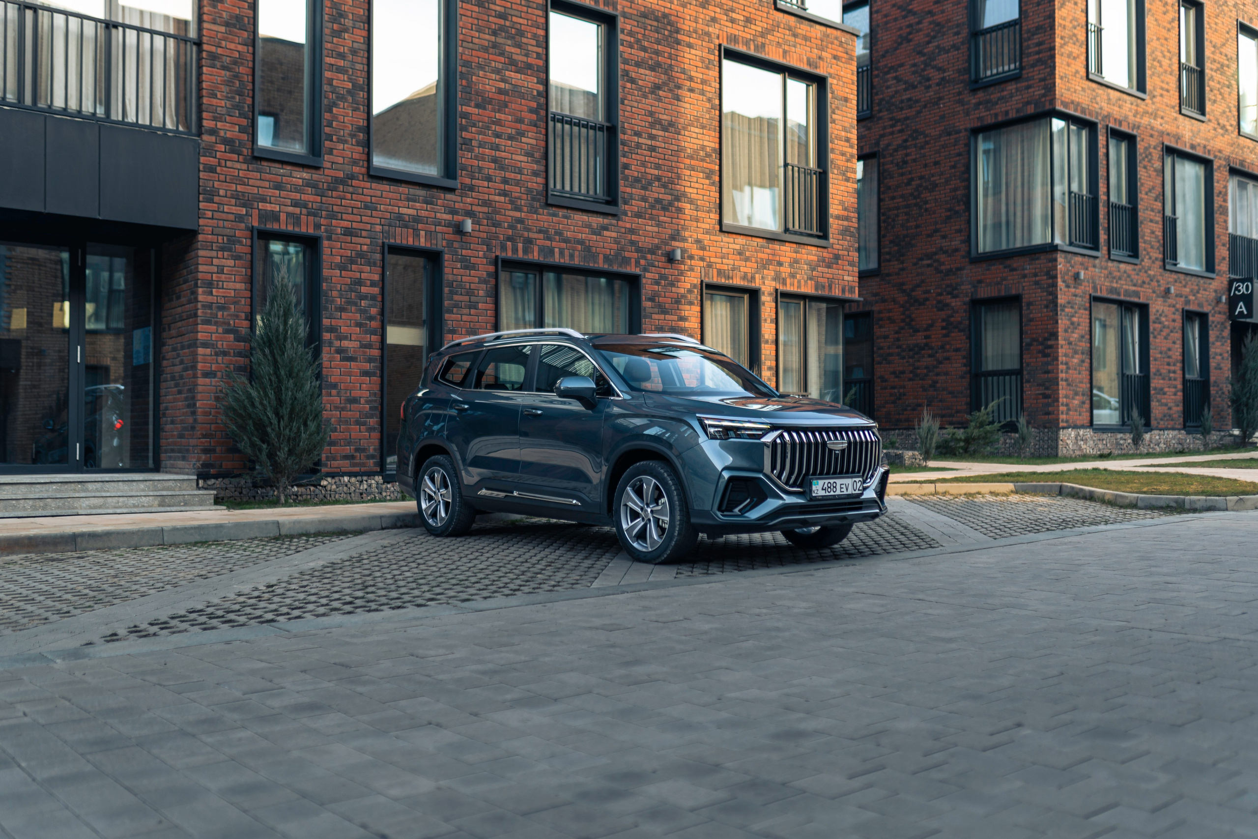 Geely Okovango. Чен Станислав | Автомобильный фотограф | Алматы, Казахстан