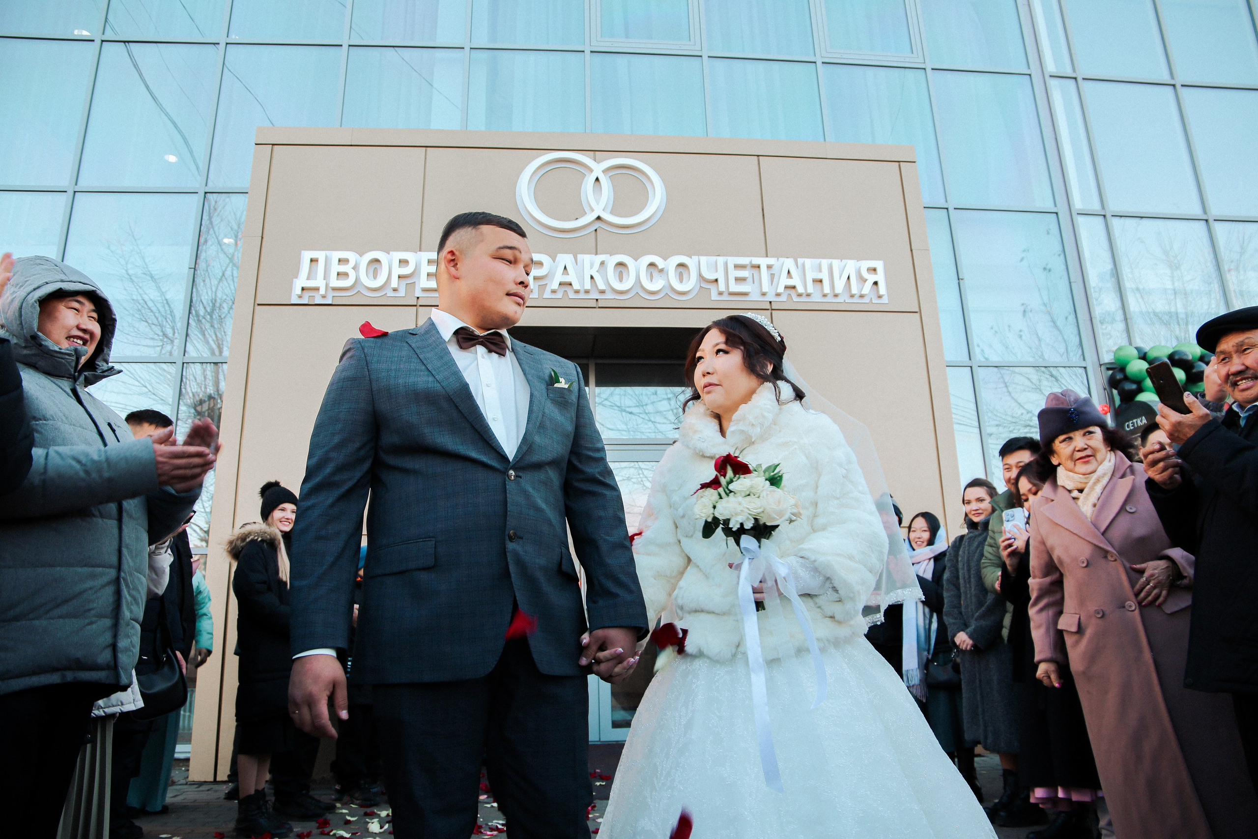 Lidia and Vasily. Свадебный и Школьный фотограф Улан-Удэ Бурятия Джулия Топоева Выпускные альбомы Фотограф на мероприятие