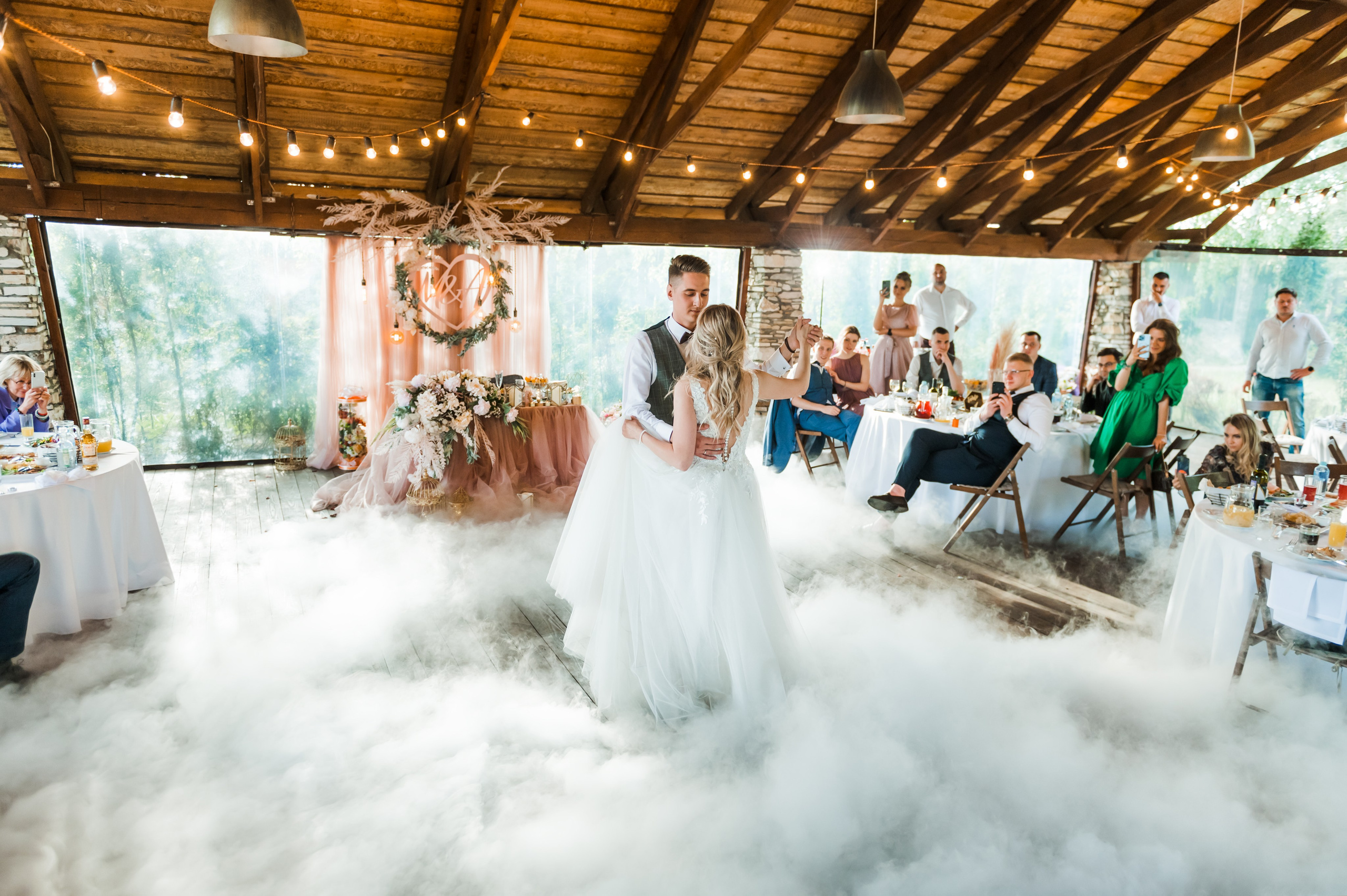 Фотогалерея мини-отеля «Таежный». Организация свадеб под ключ в Раменском