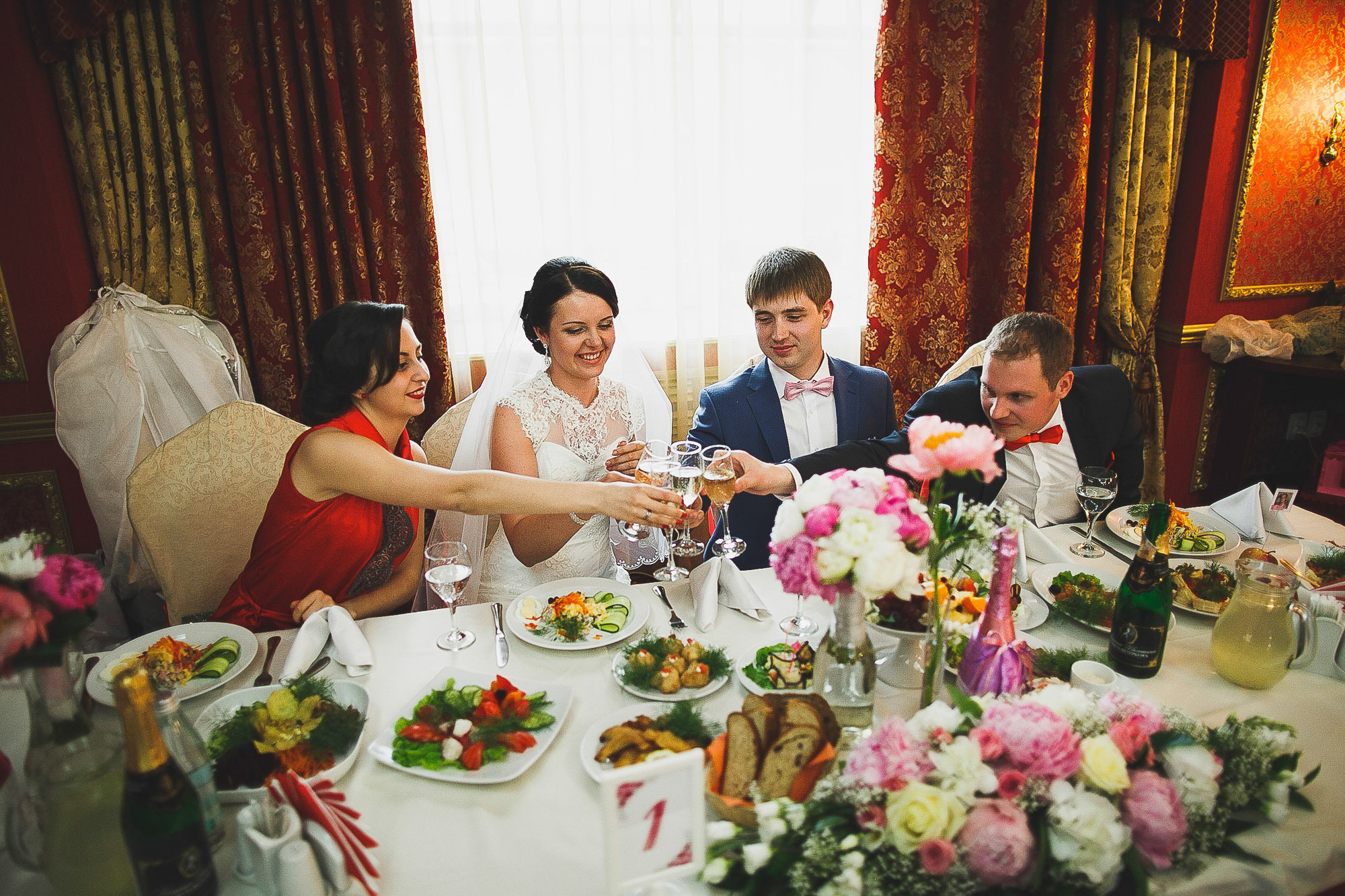 Антон и Аня. Фотограф городских и семейных событий Артем Карпухин