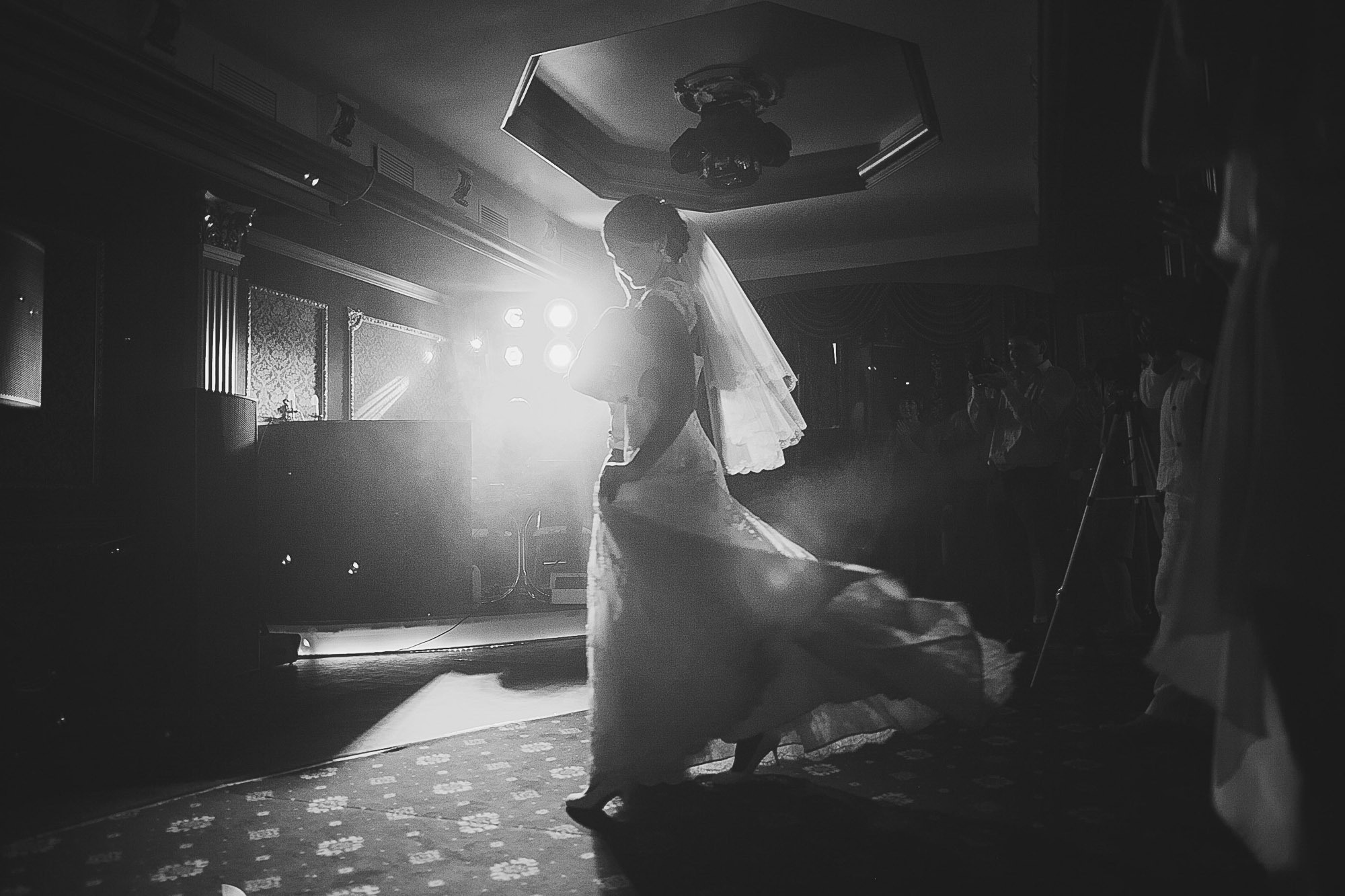 Антон и Аня. Фотограф городских и семейных событий Артем Карпухин