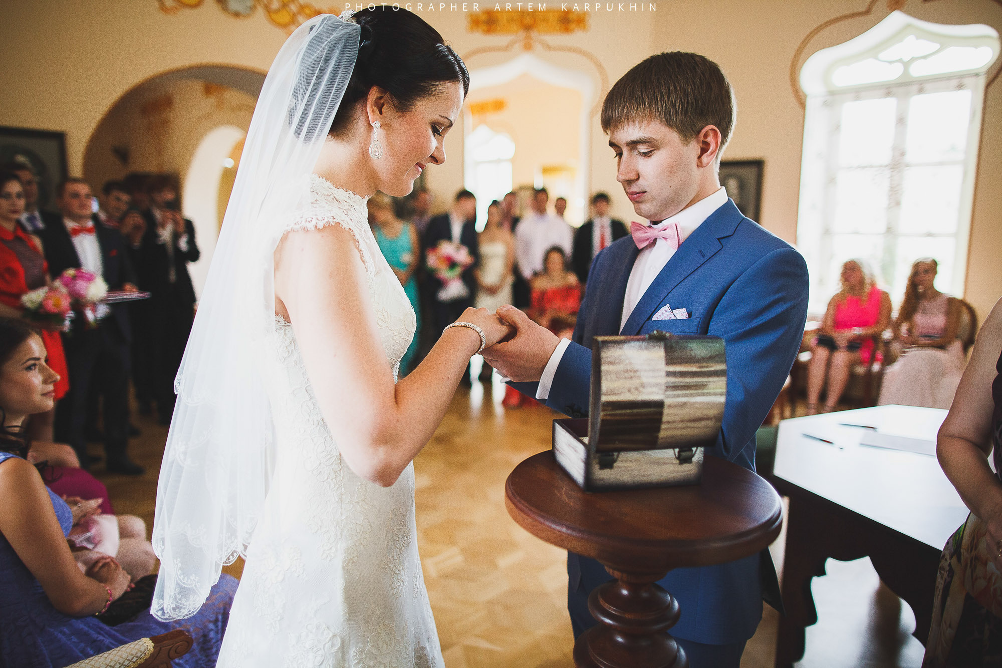 Антон и Аня. Фотограф городских и семейных событий Артем Карпухин