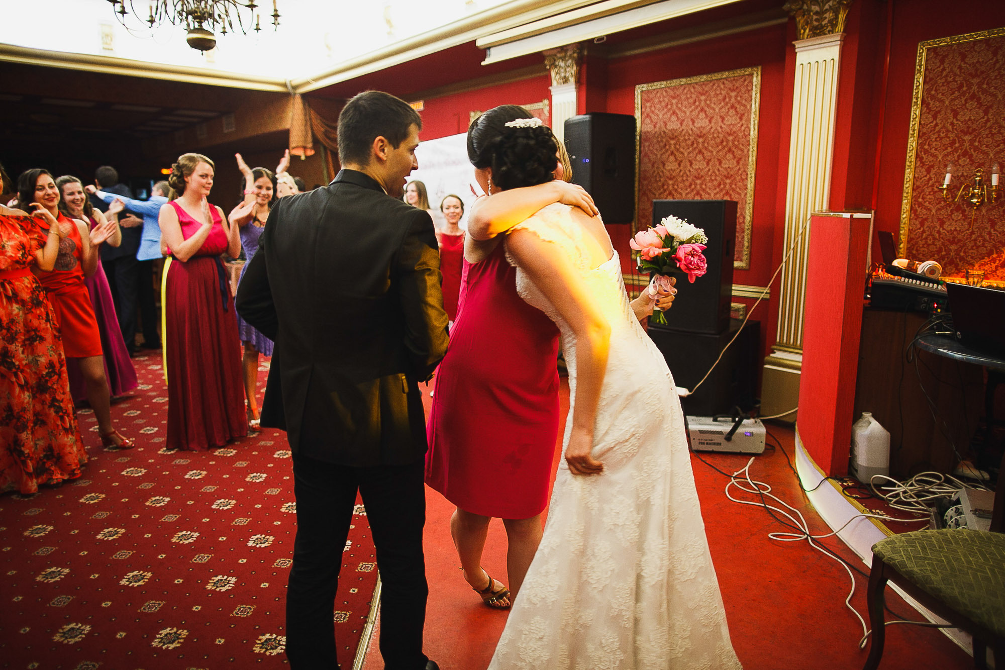 Антон и Аня. Фотограф городских и семейных событий Артем Карпухин