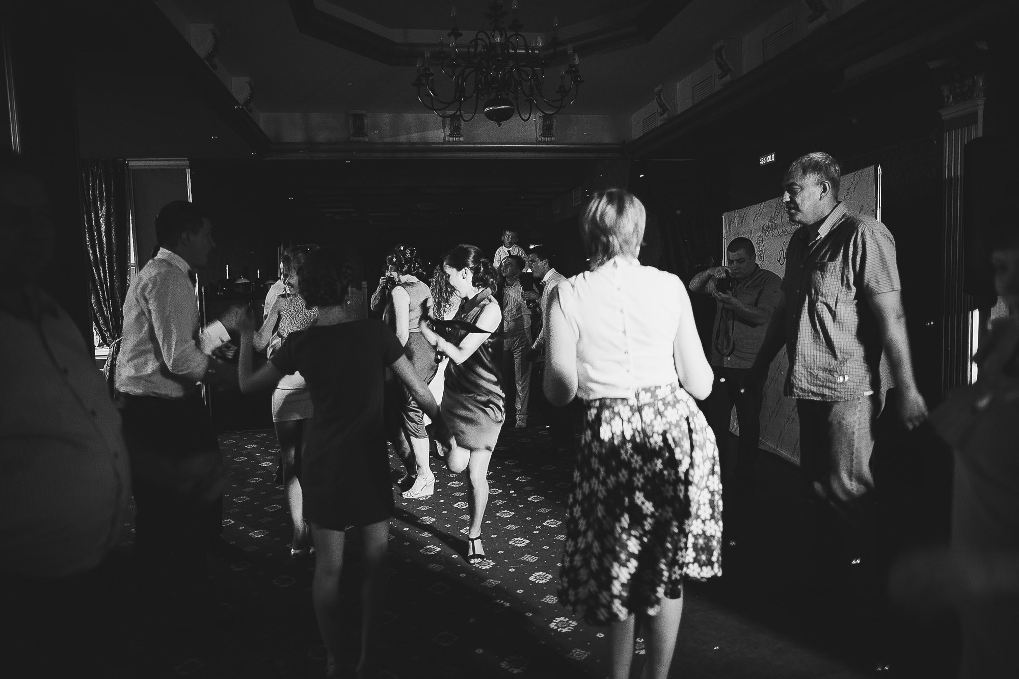 Антон и Аня. Фотограф городских и семейных событий Артем Карпухин